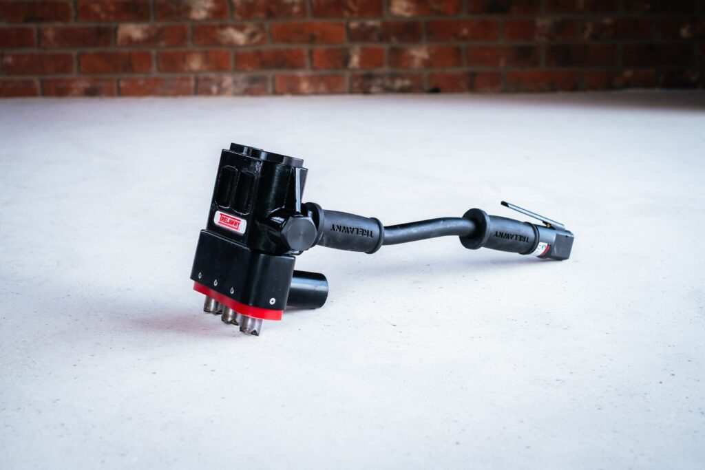 Trelawny SH3 Pneumatic Handheld Scabbler Heavy Duty