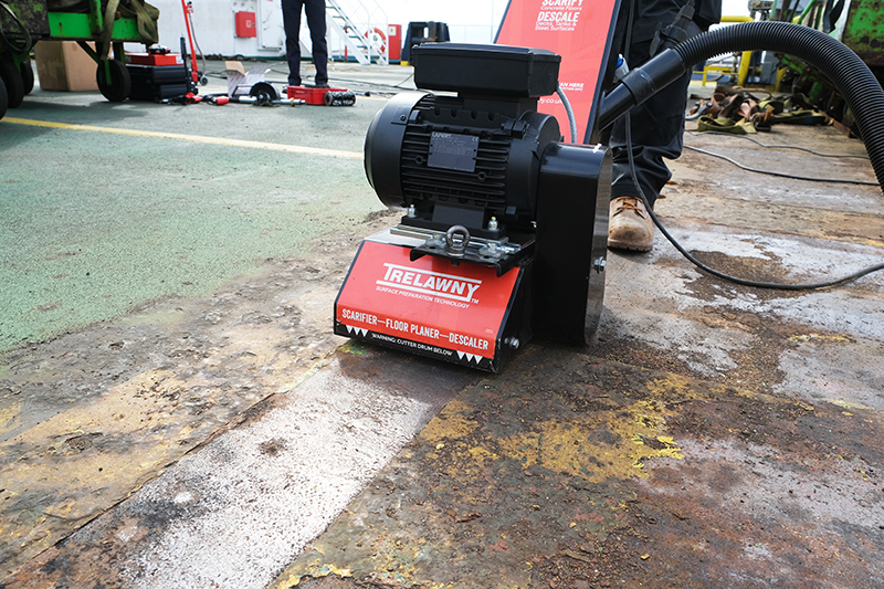 Trelawny TFP 200 200MM Deck Scaler Petrol, Electric & Pneumatic Power Options TFP200 Petrol TCT