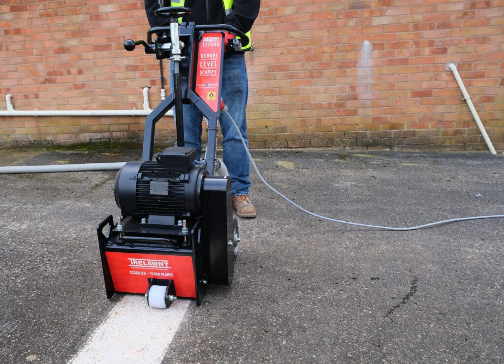 Trelawny TFP260 250MM Floor Scarifier Petrol & Electric Power Options TFP260 Petrol