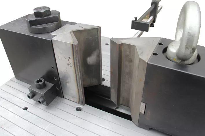 Ttmc HB-25T Universal Bender