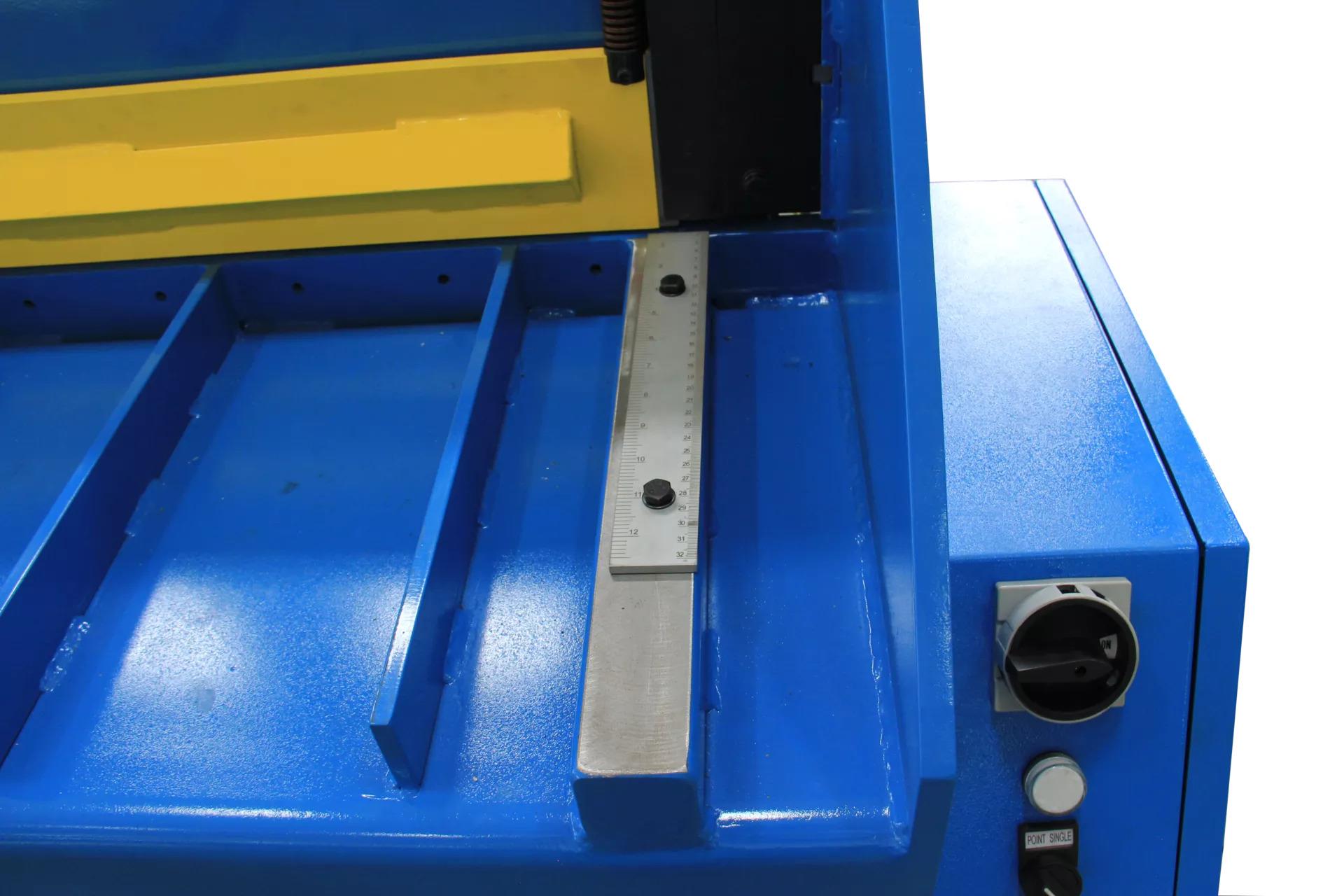 Ttmc HQ01-1.6x2500B Hydraulic Shearing Machine
