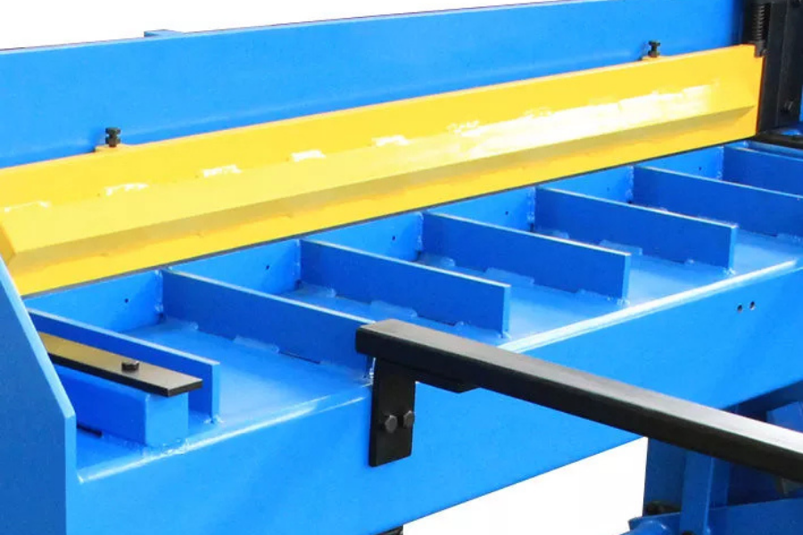 Ttmc Q01-1.2X2500B Foot Shear