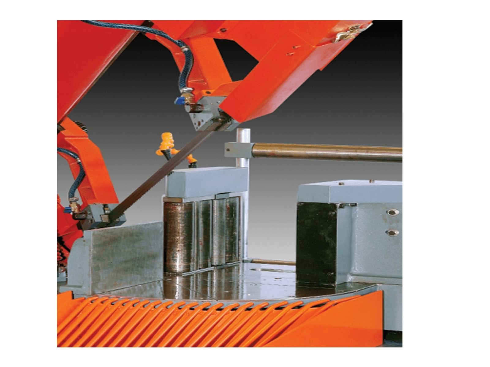 Uzay Makina UMSO 400 GE Angle-Cut Semi-Automatic Bandsaw Machine
