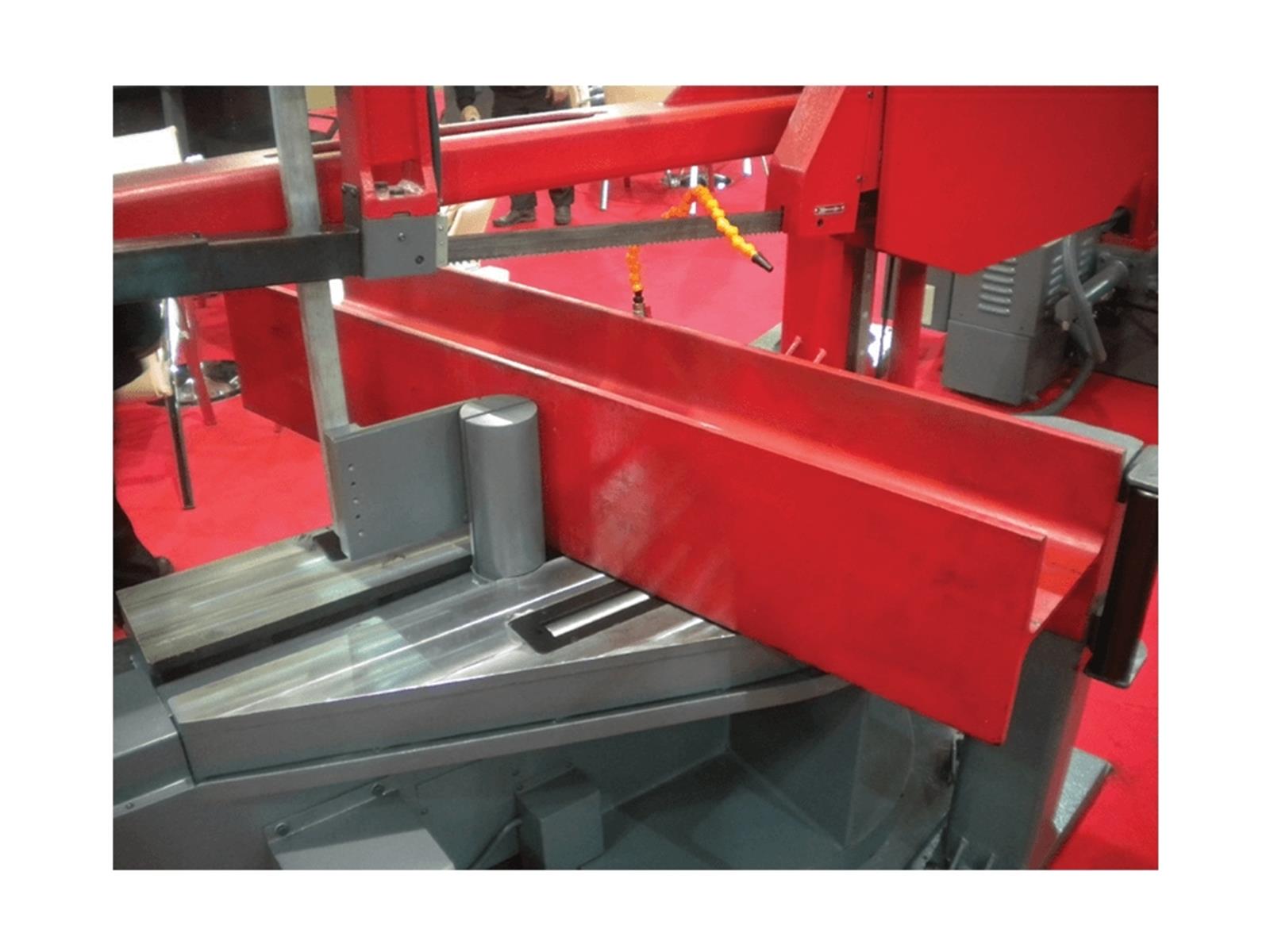 Uzay Makina UMSY 360 DG/S Angle-Cut Semi-Automatic Bandsaw Machine