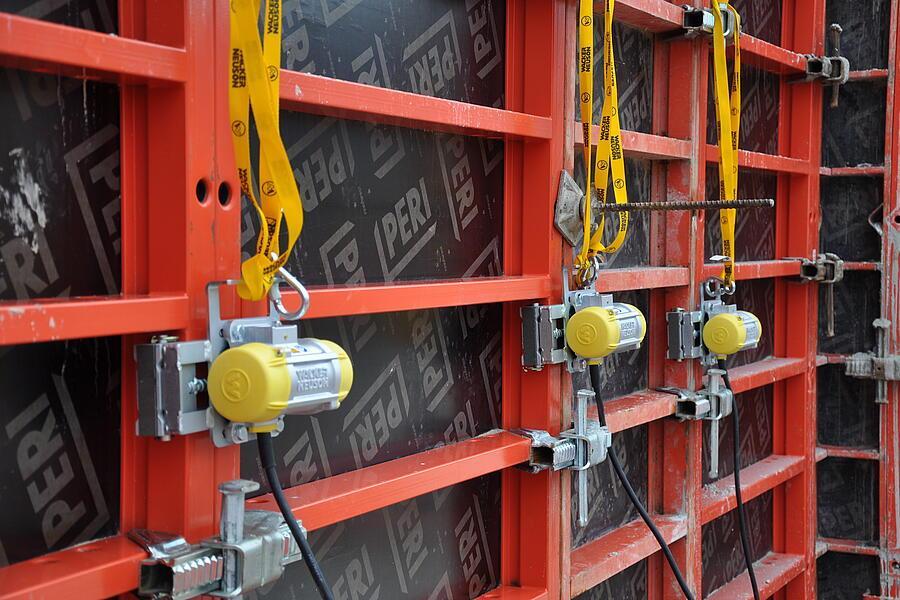 Wacker Neuson AR26/6 Series External Vibrators For Consolidation Of In-Situ Concrete AR26/6/042