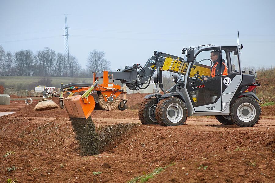 Wacker Neuson Cleaning & Care Sweeper 25 Telehandler Attachments