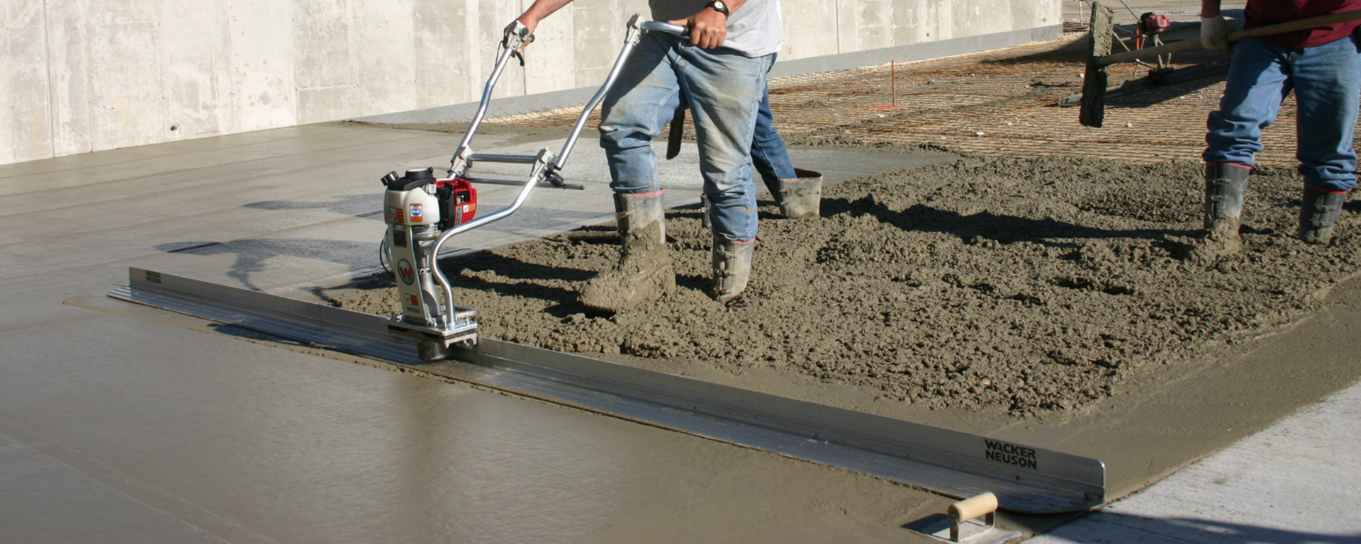 Wacker Neuson Hand-Guided Screed P35A