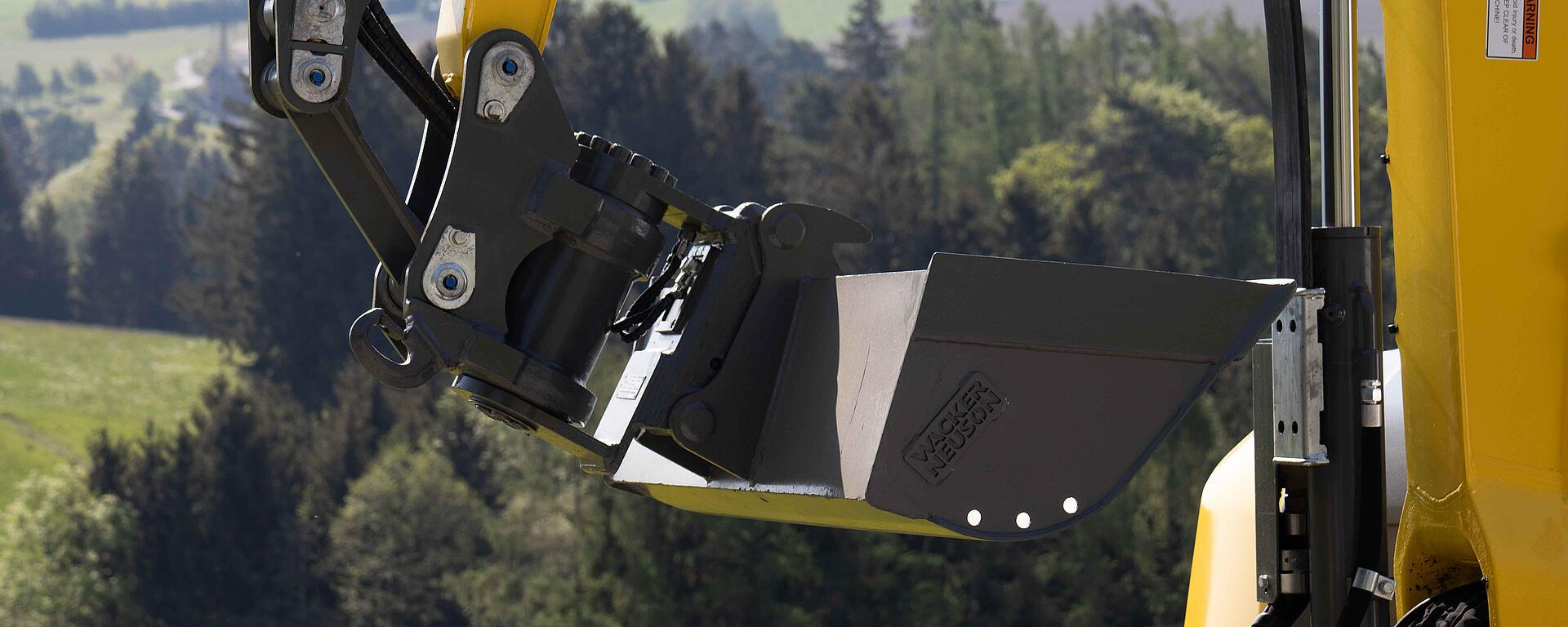 Wacker Neuson Quickhitch Systems EasyLock+ With Powertilt And Load Hook Excavator Attachments