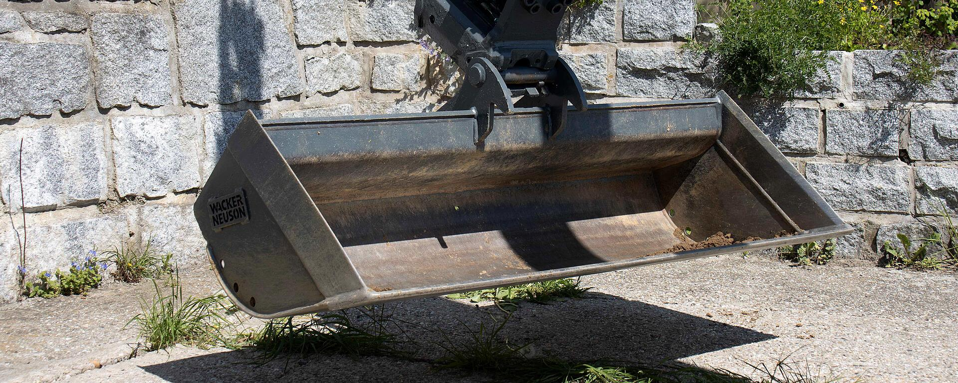 Wacker Neuson Quickhitch Systems EasyLock+ Excavator Attachments
