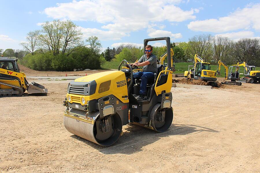 Wacker Neuson Tandem Roller RD28-120 LRC