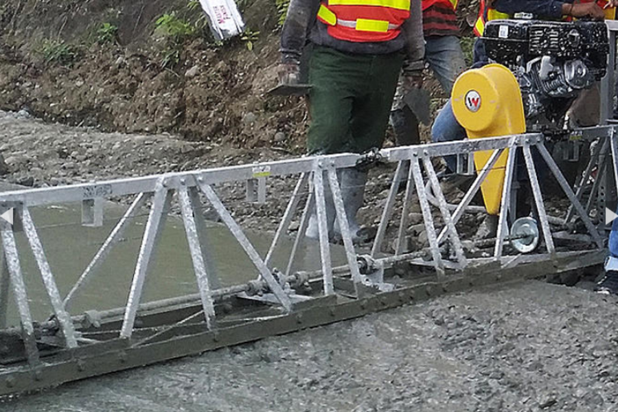 Wacker Neuson Truss Screed HP50A