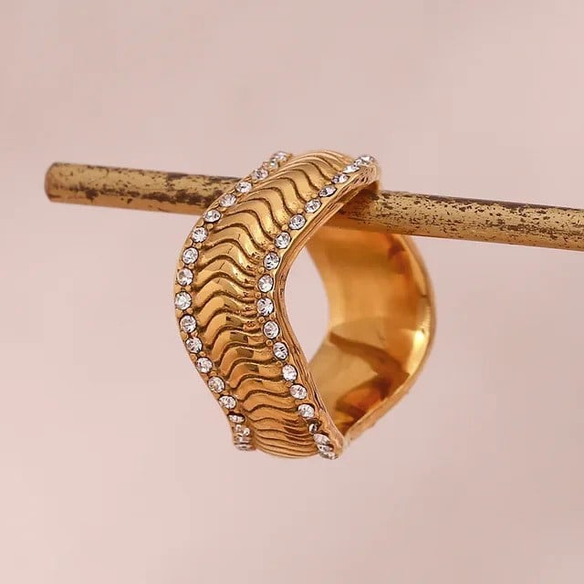 Çelik Ribbed Wave Yüzük