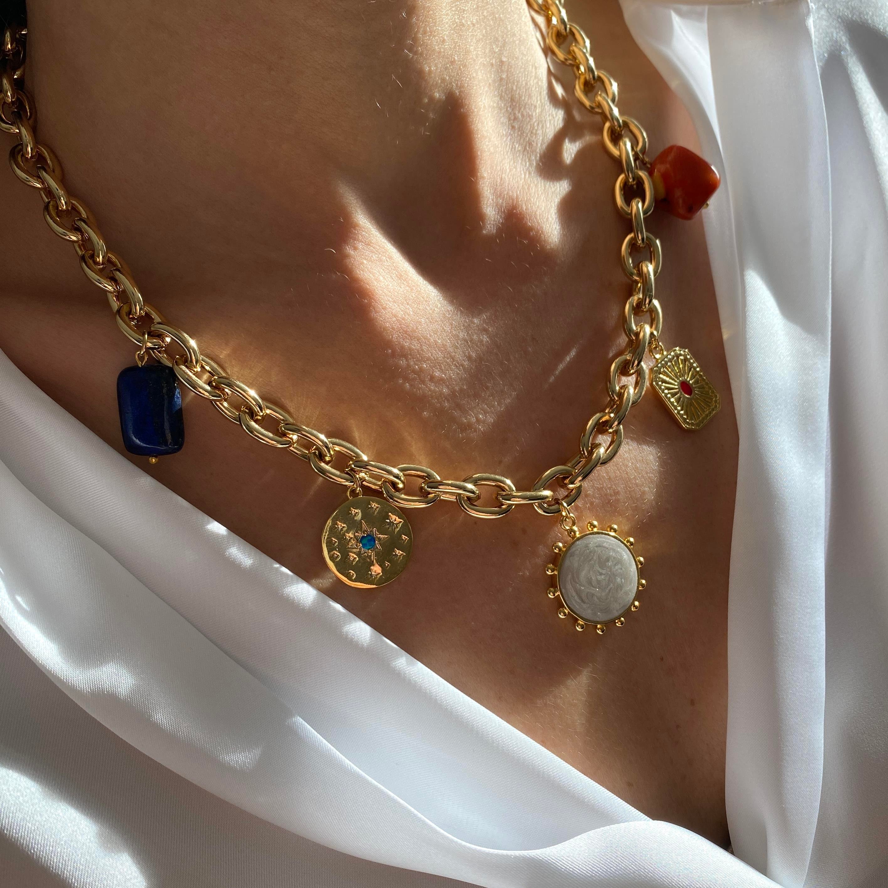 Charm Paradise Kolye