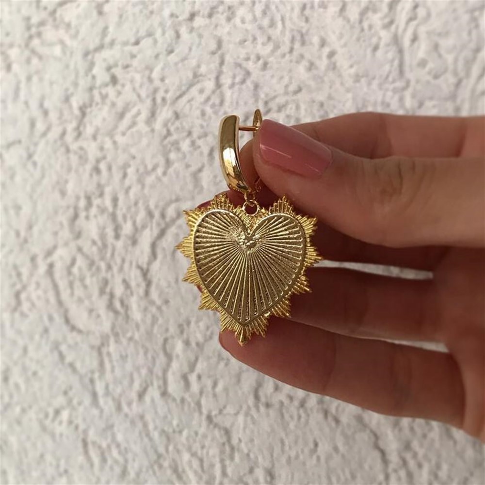 Tasarım Kalp Küpe(Çift olarak gönderilir)
