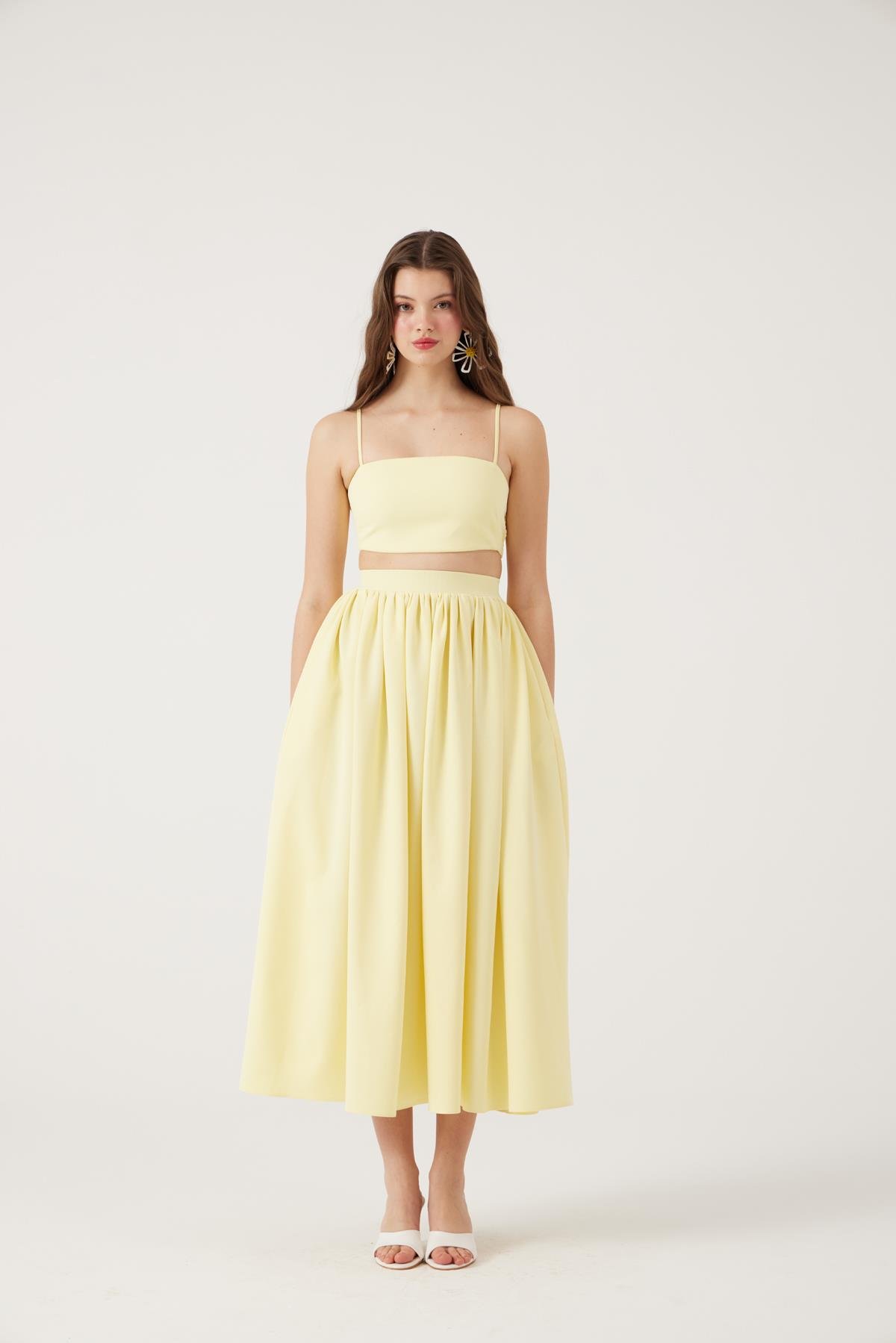 Isabella Takım Sarı