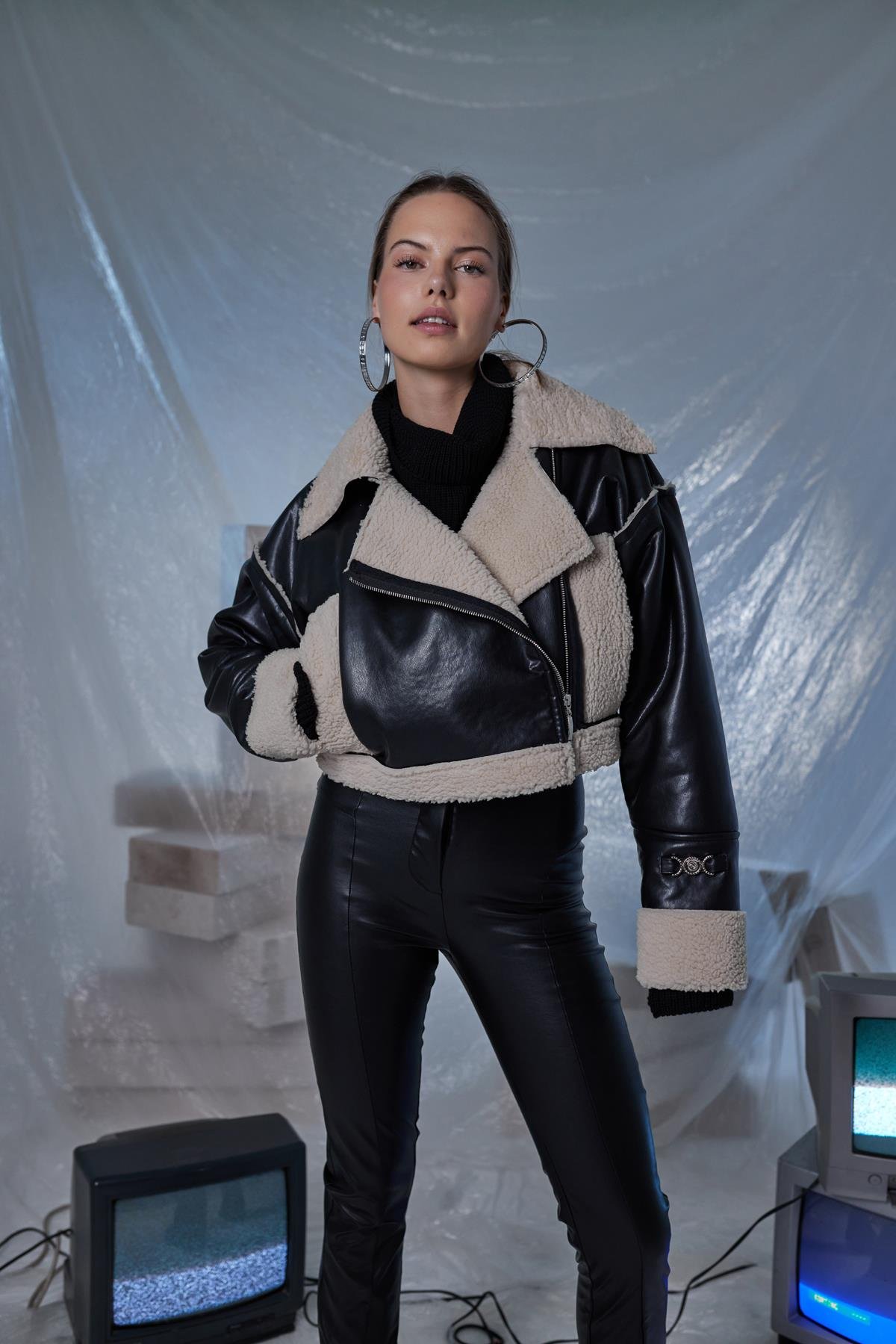 Aspen Deri Mont Siyah