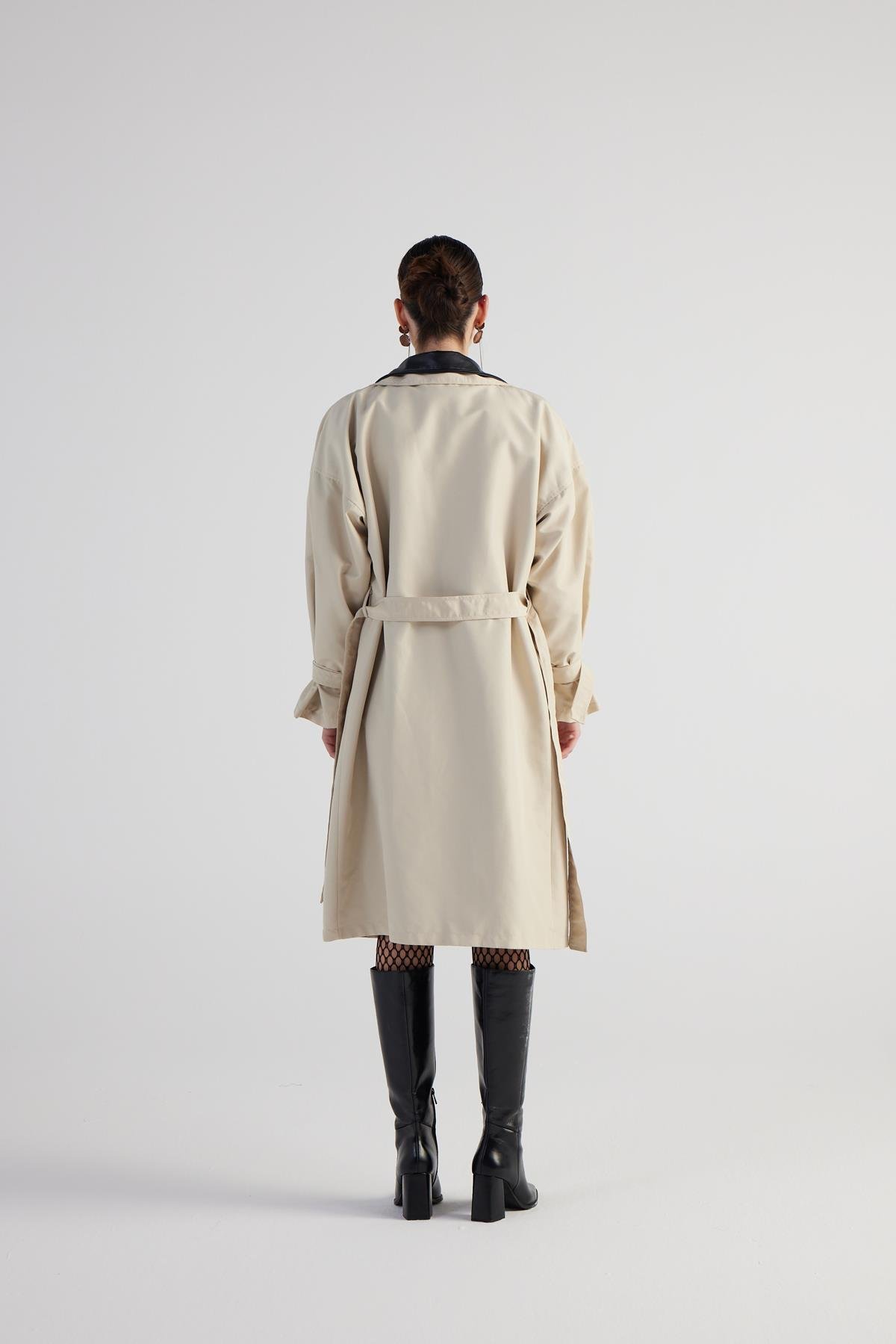 Cloak Trenchcoat Bej