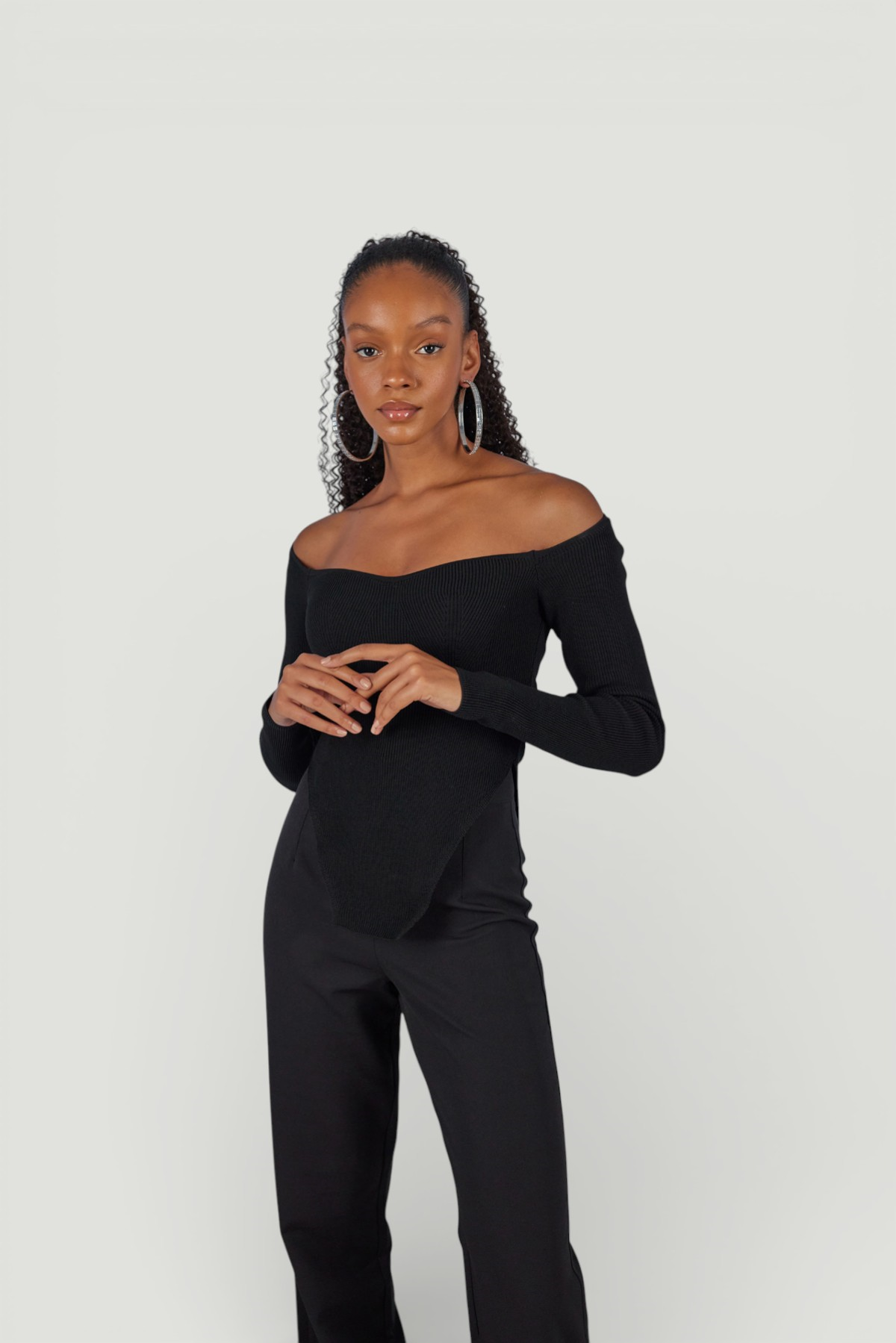 Uzun Kol Kalp Yaka Rolla Kazak Siyah