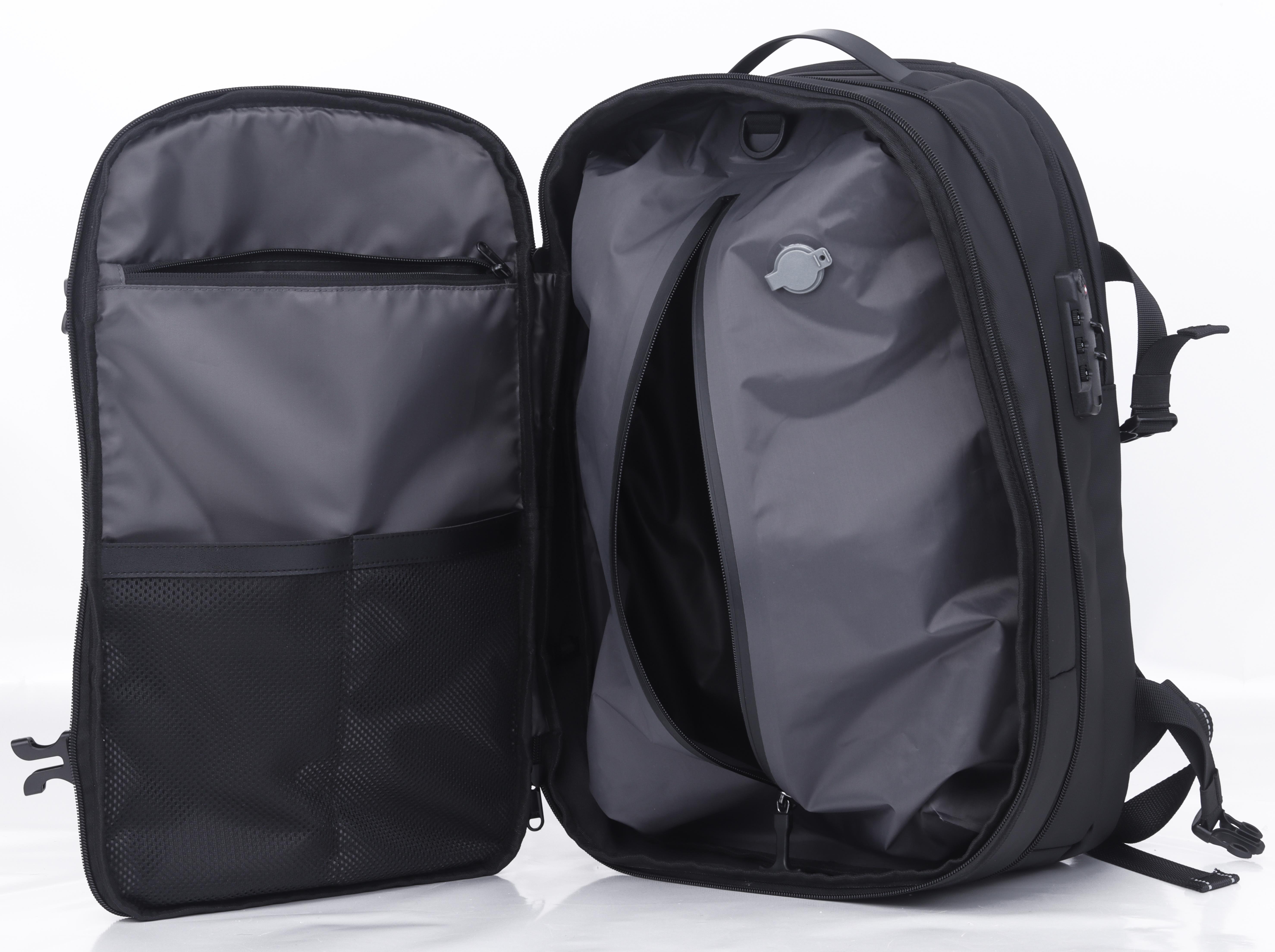 Classone VC173-00B VIP Vacum Travel Serisi 17,3, 15.6, 14 inch Uyumlu Laptop Sırt Çantası – Siyah