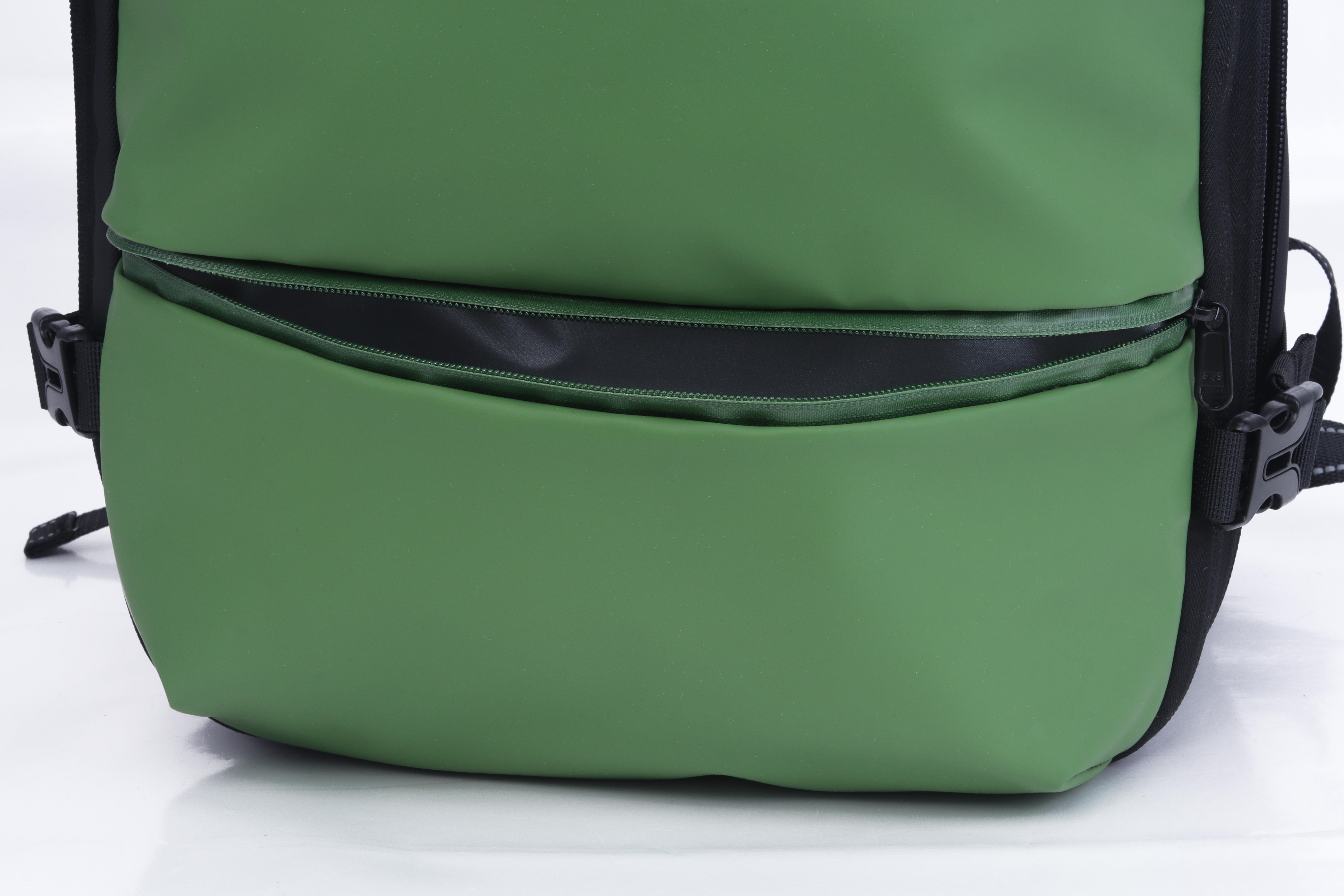 Classone VC173-07G VIP Vacum Travel Serisi 14,15.6, 17,3 inç Laptop Sırt Çantası- Yeşil