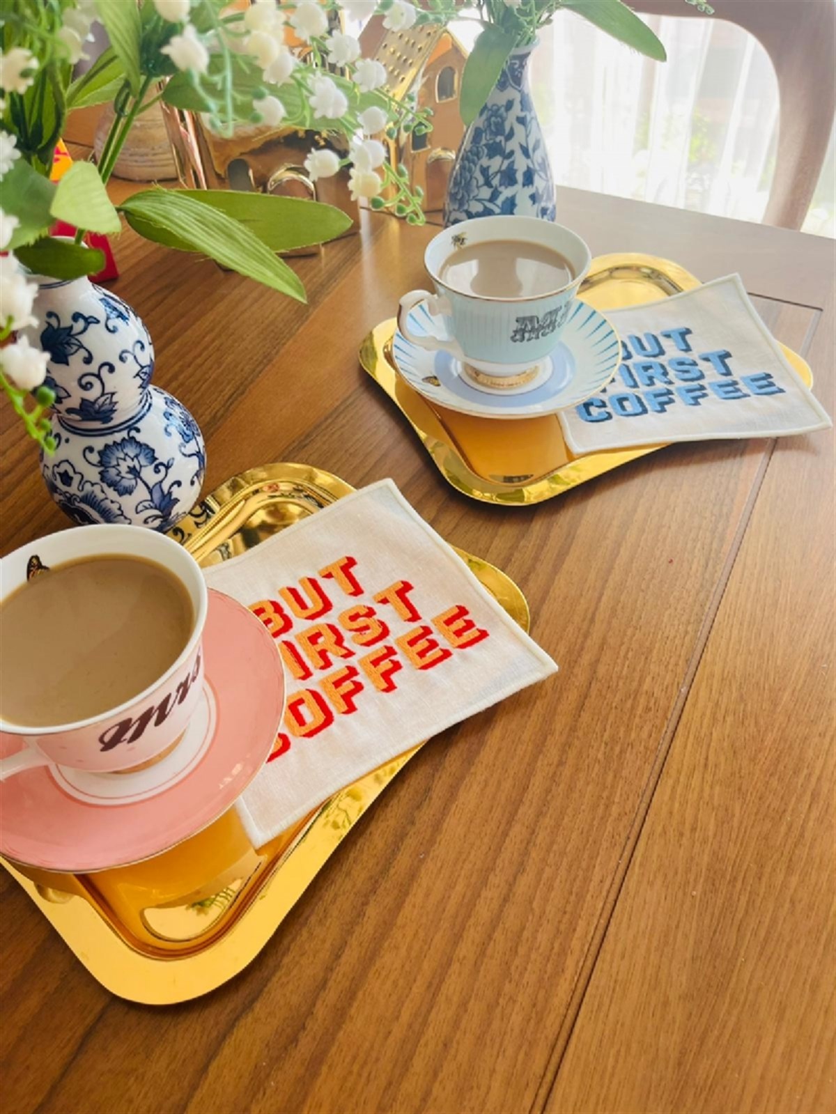 Dekoratif But First Coffee Desenli Kokteyl Peçetesi - 1 Adet Turuncu Nakışlı