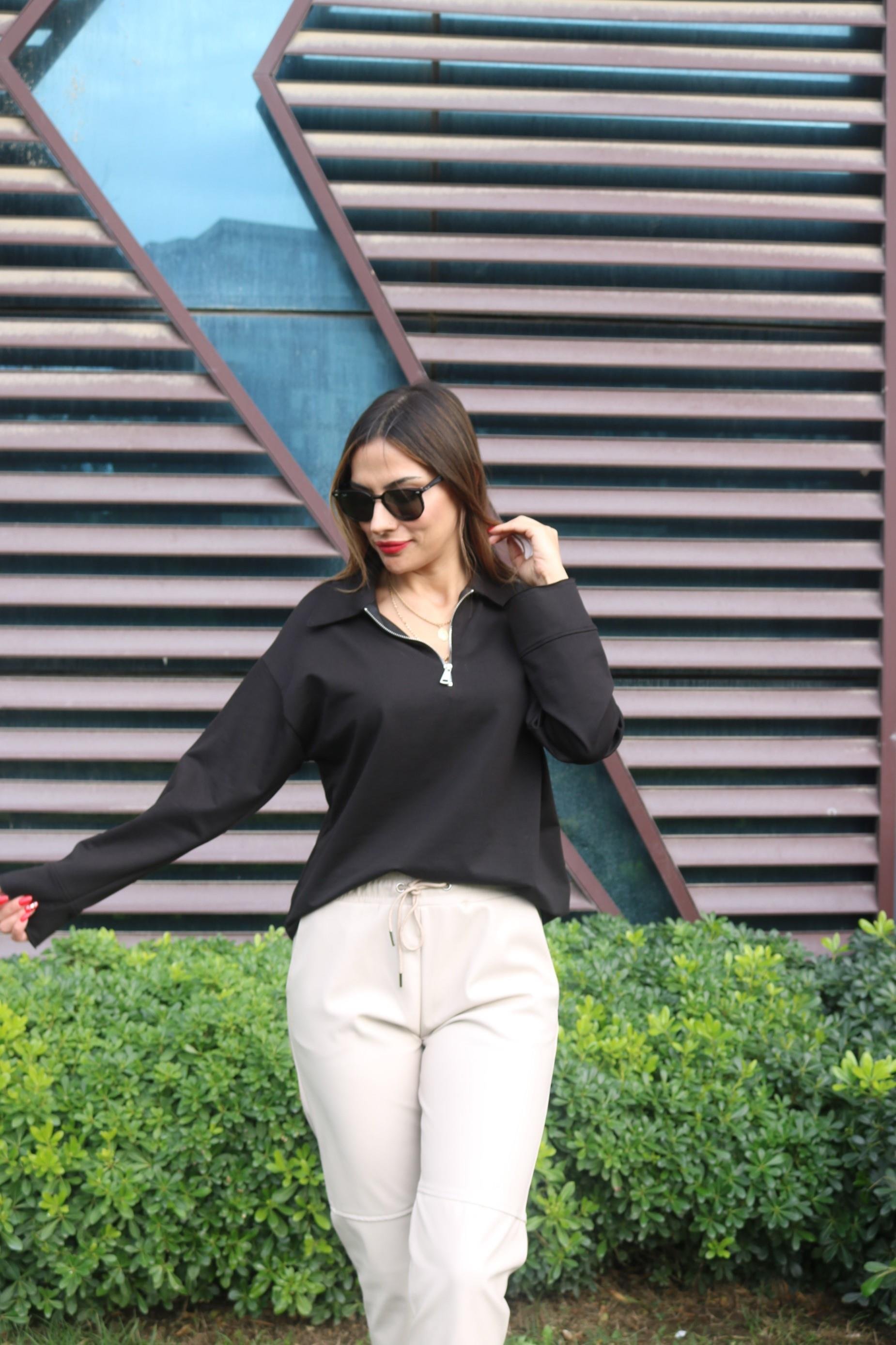 BySoloCollection Basic Model Fermuarlı Siyah Sweatshirt