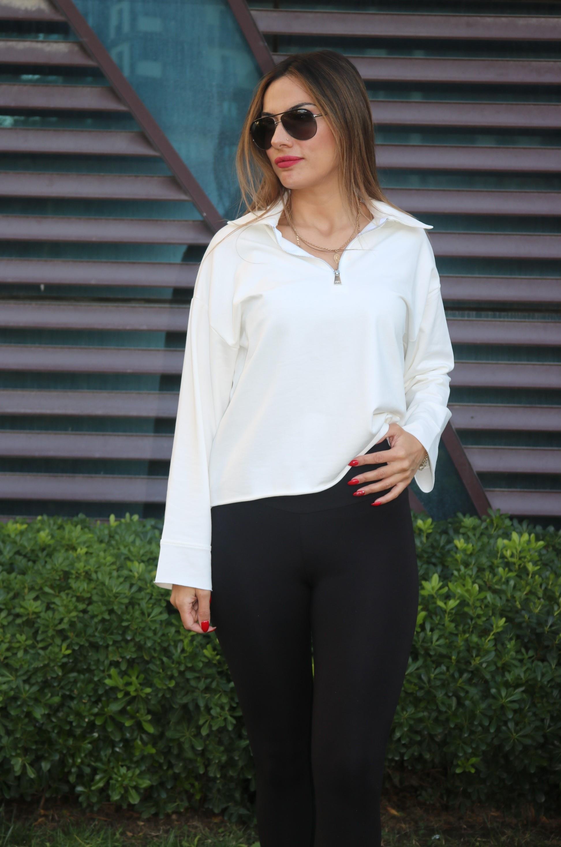 BySoloCollection Basic Model Fermuarlı Beyaz Sweatshirt
