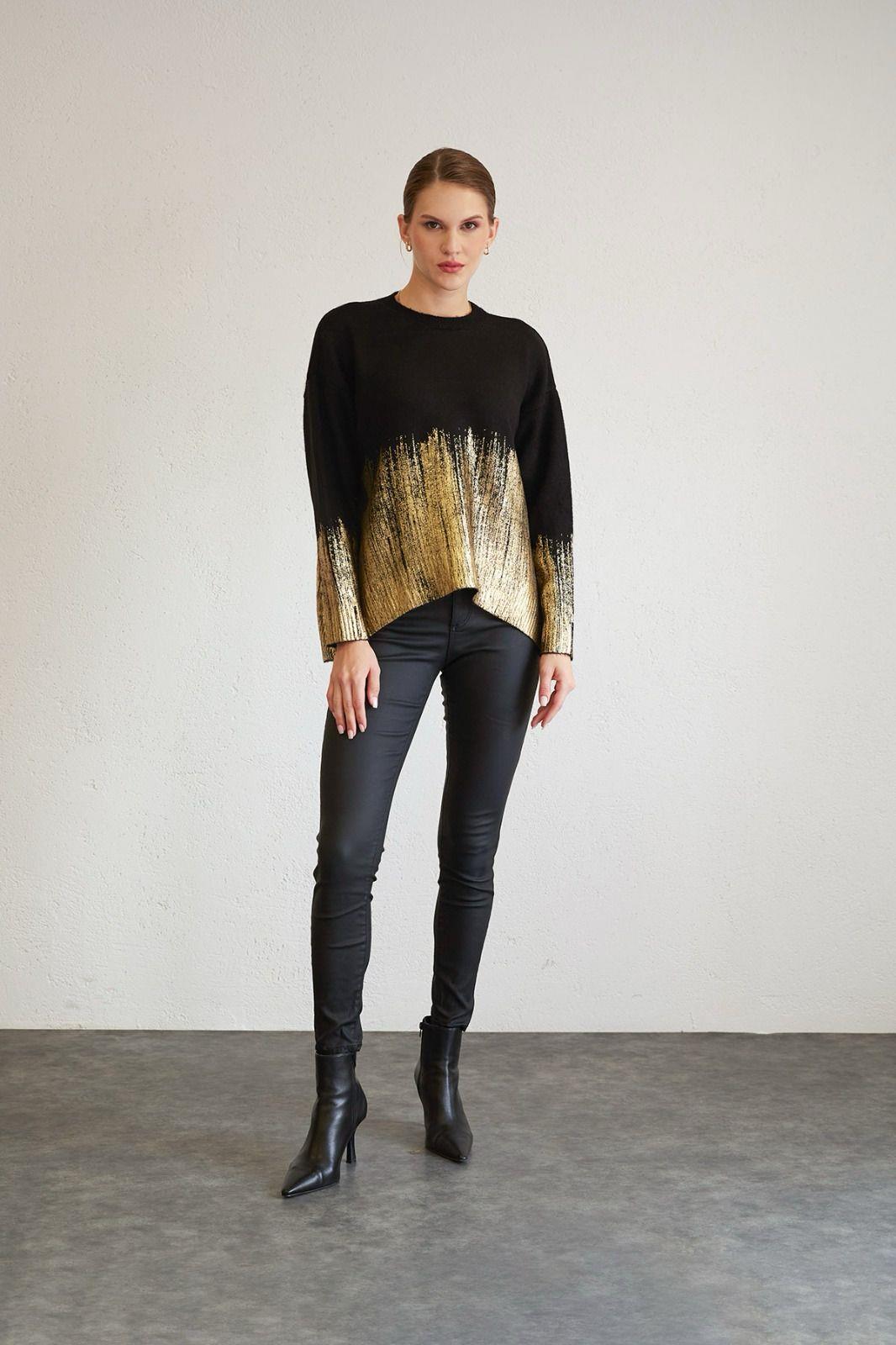 BySoloCollection Varak Baskılı Siyah Gold Kazak