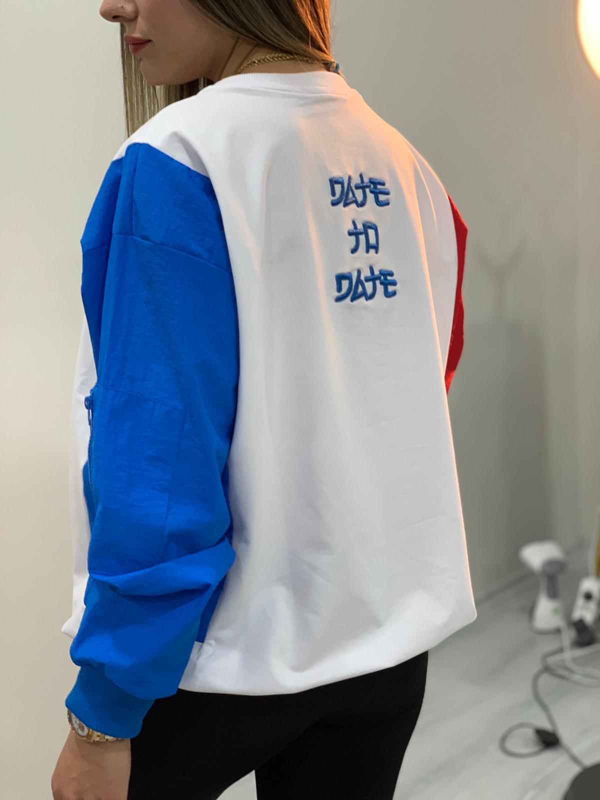 Mavi-kırmızı colorblock sweatshirt