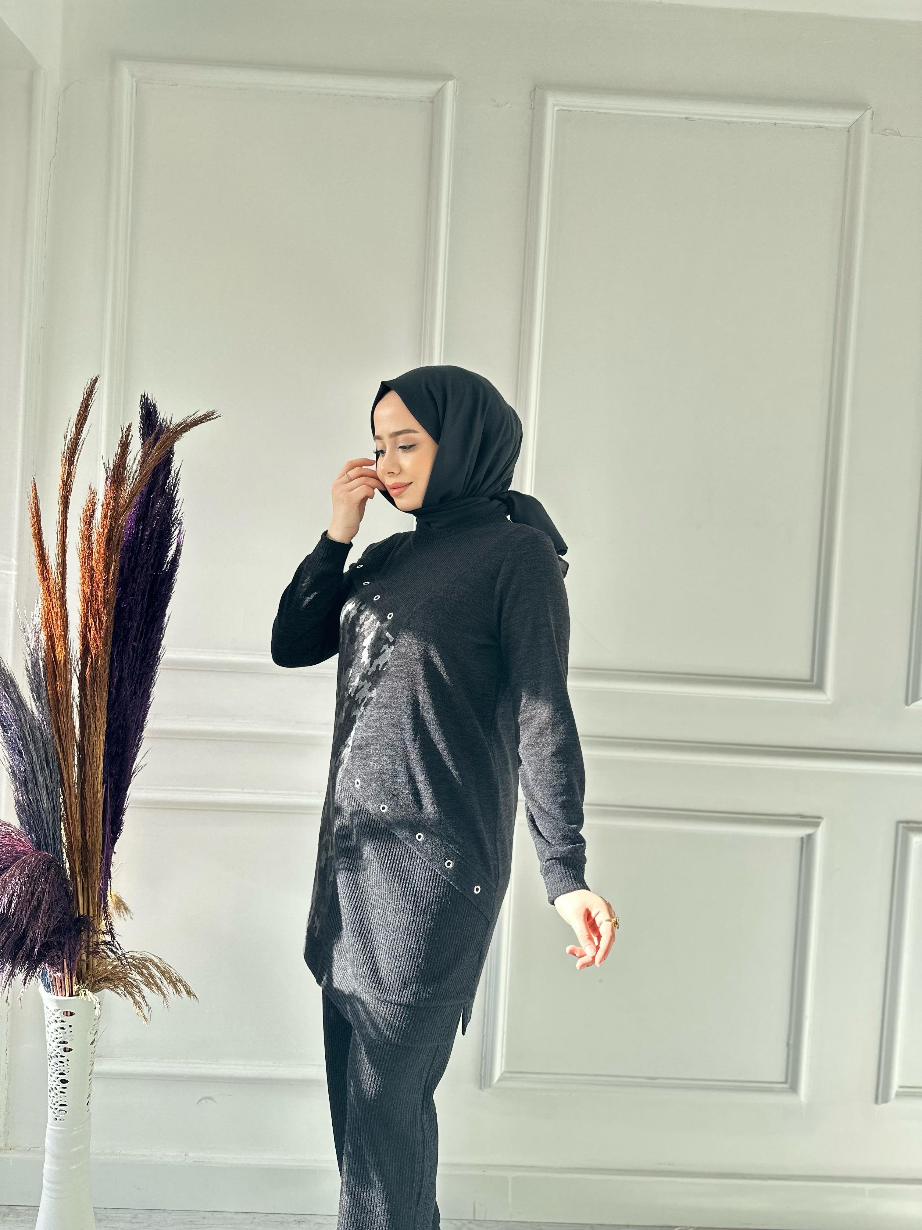 Önü Detay Takım 1251 Siyah