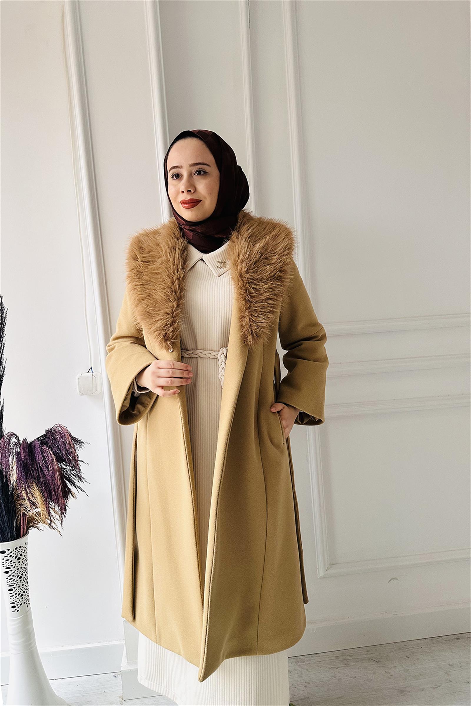 Yaka Kürklü Kaban 5470 KARAMEL