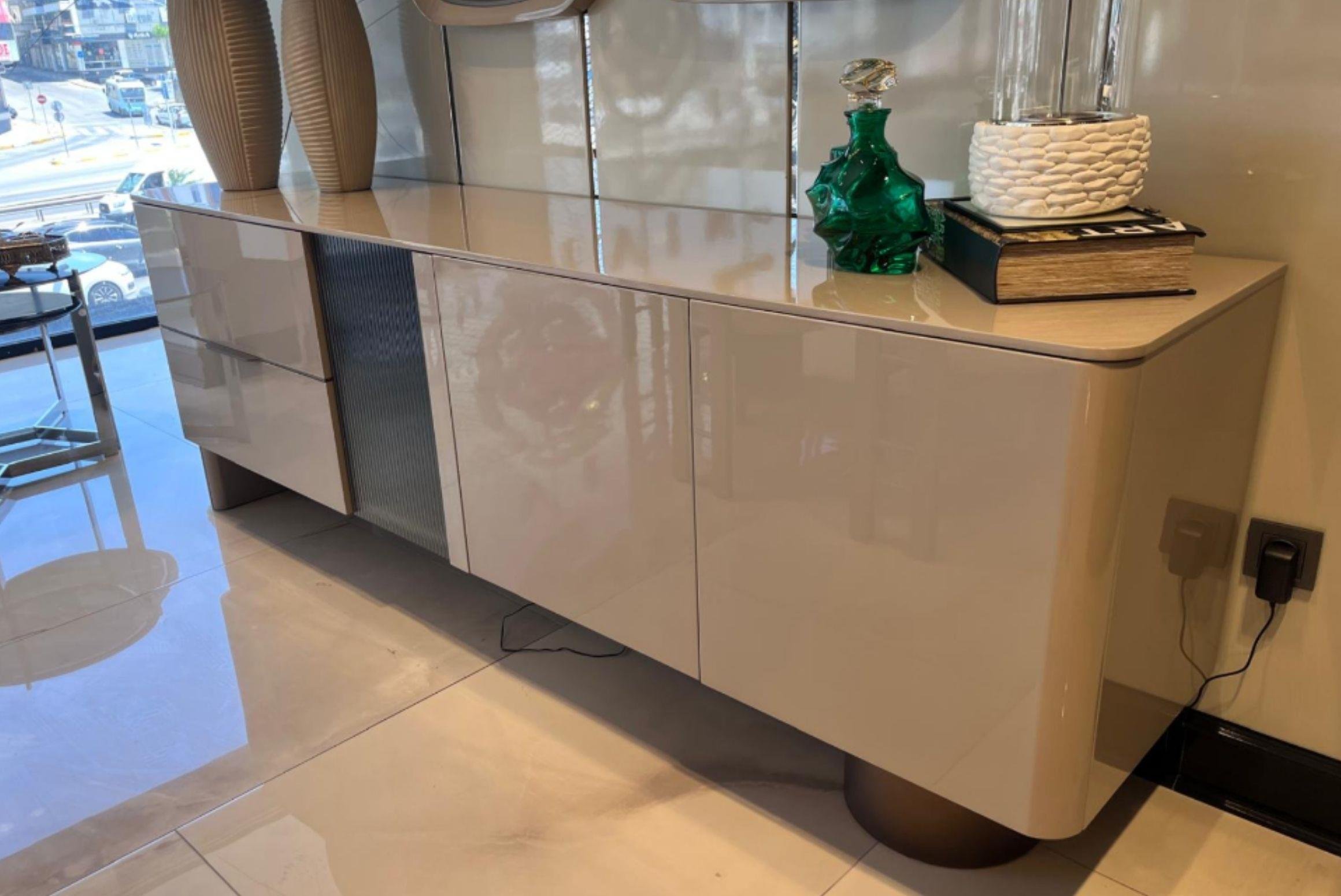 OUTLETLarga Yemek Odası Takımı-Outlet