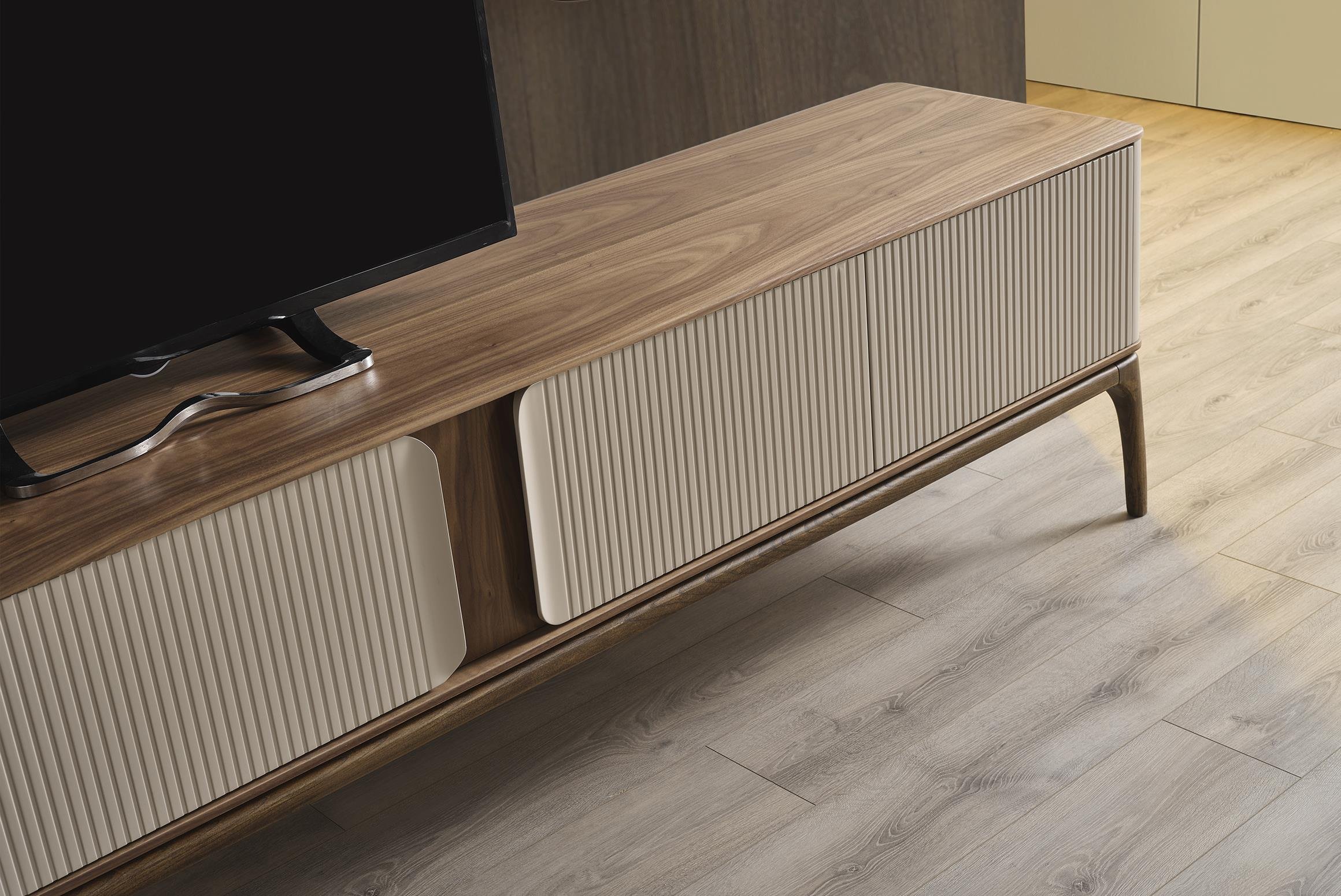 Modern Tv Ünitesi TakımlarıRoicon Tv Ünitesi Takımı
