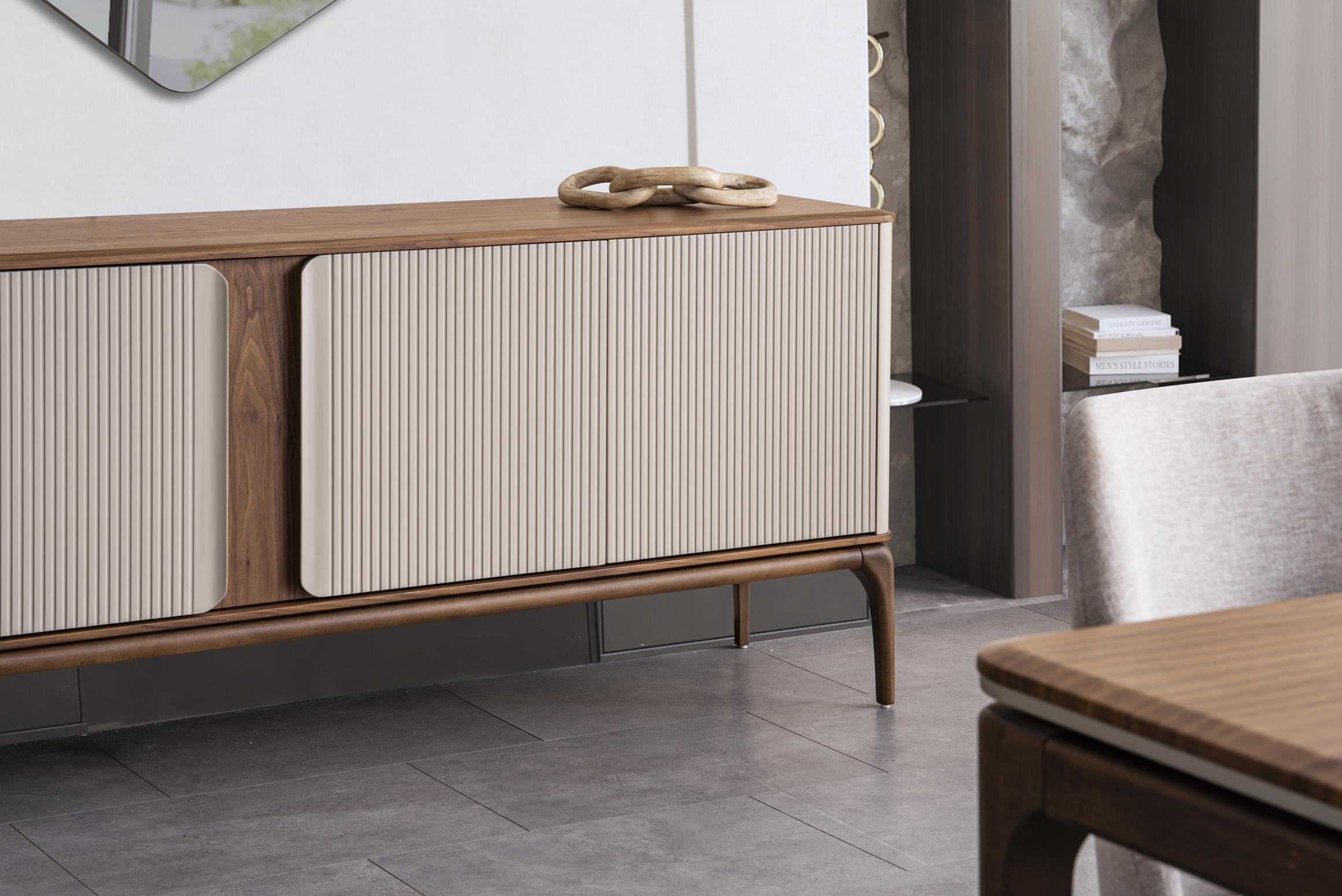 Modern Yemek Odası TakımlarıRoicon Yemek Odası Takımı