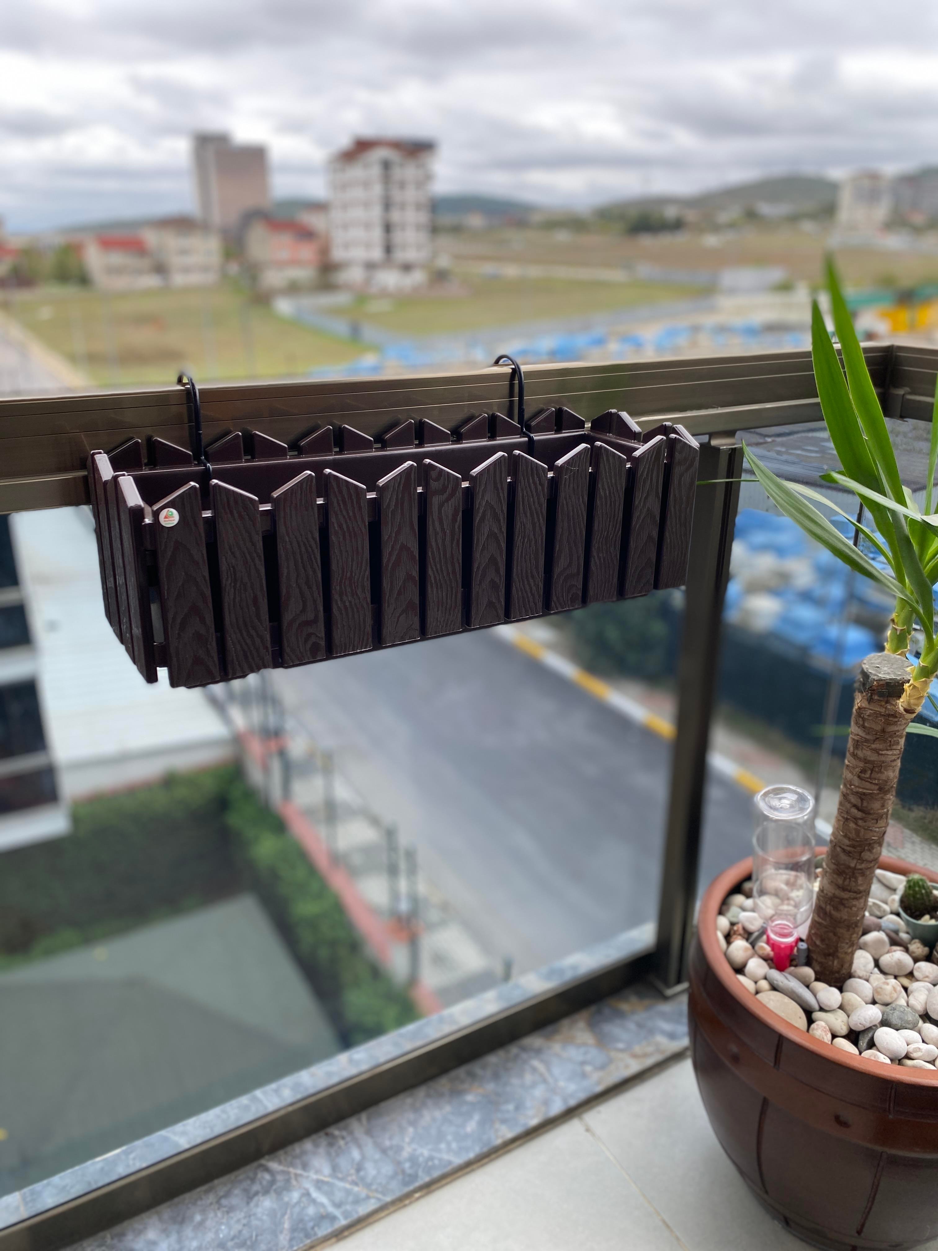 Efes Balkon Çit Saksı Askılı 9 Litre _Askı Aparatı dahildir.