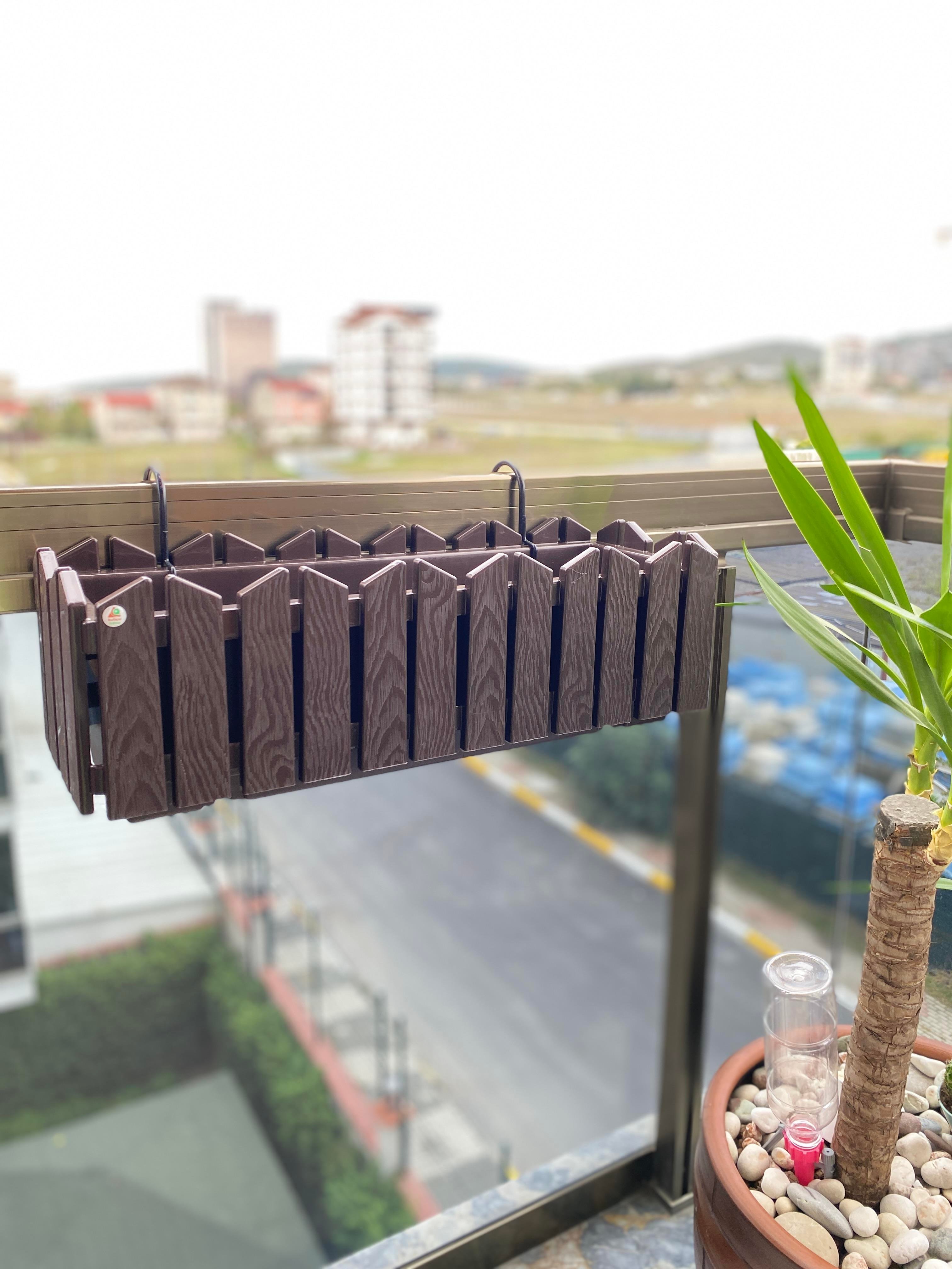 Efes Balkon Çit Saksı Askılı 9 Litre _Askı Aparatı dahildir.