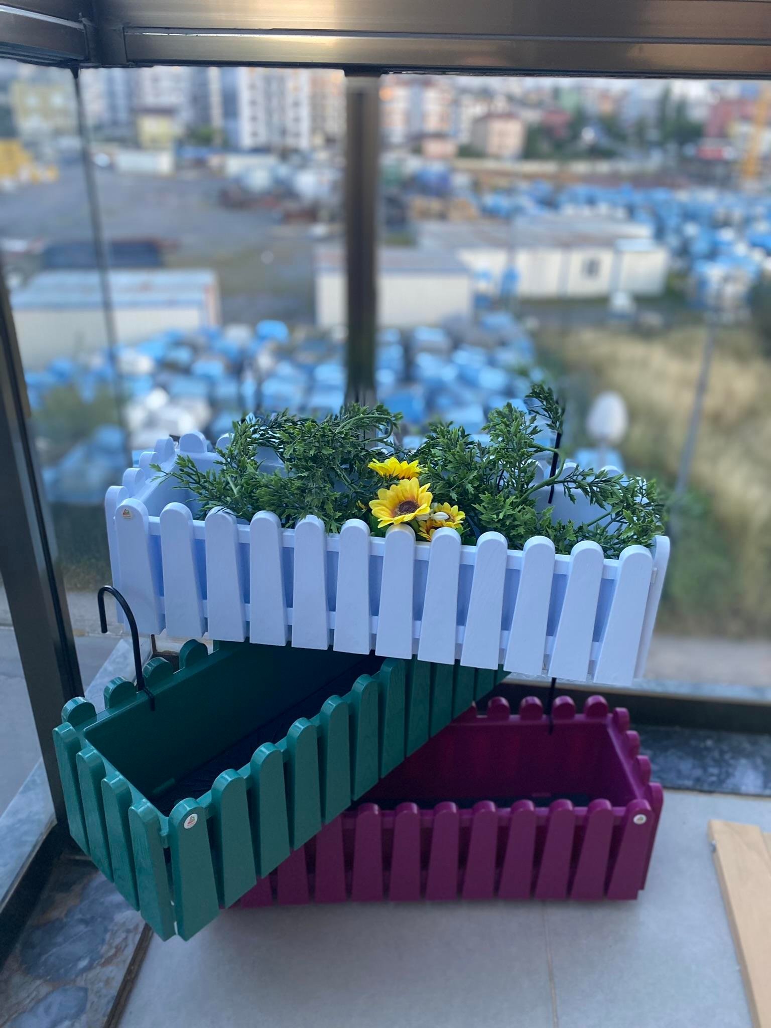 SERİNOVA Istanbul Balkon Çit Saksı Askılı 9 Litre 