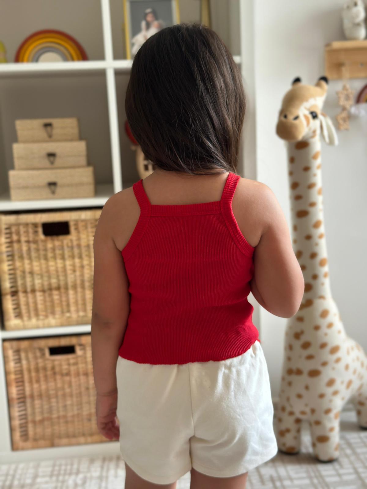 KIRMIZI CROP