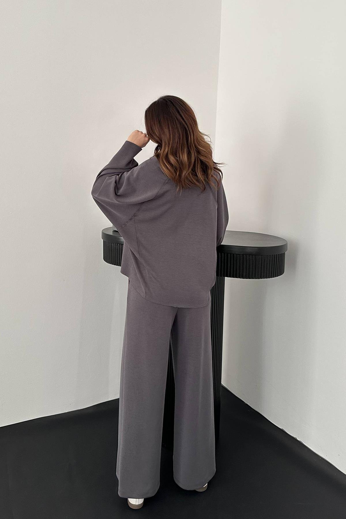 Toptan Antrasit Modal Takım