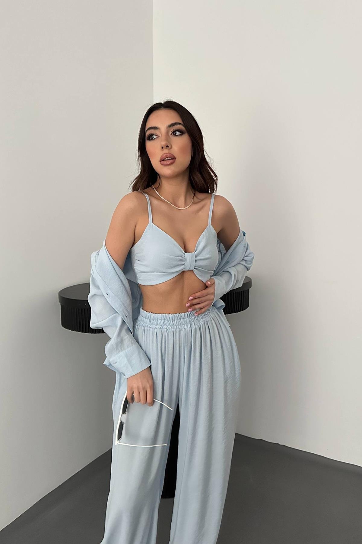 Toptan Bebe Mavi Gipe Detaylı Üçlü Takım