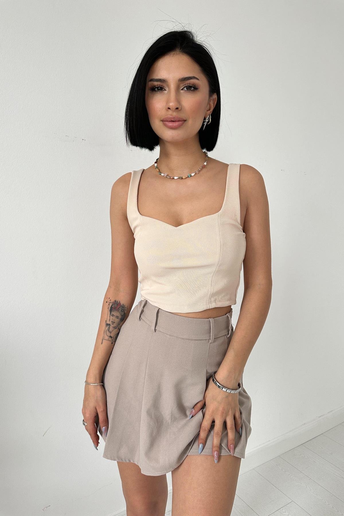 Toptan Bej Askılı Bluz