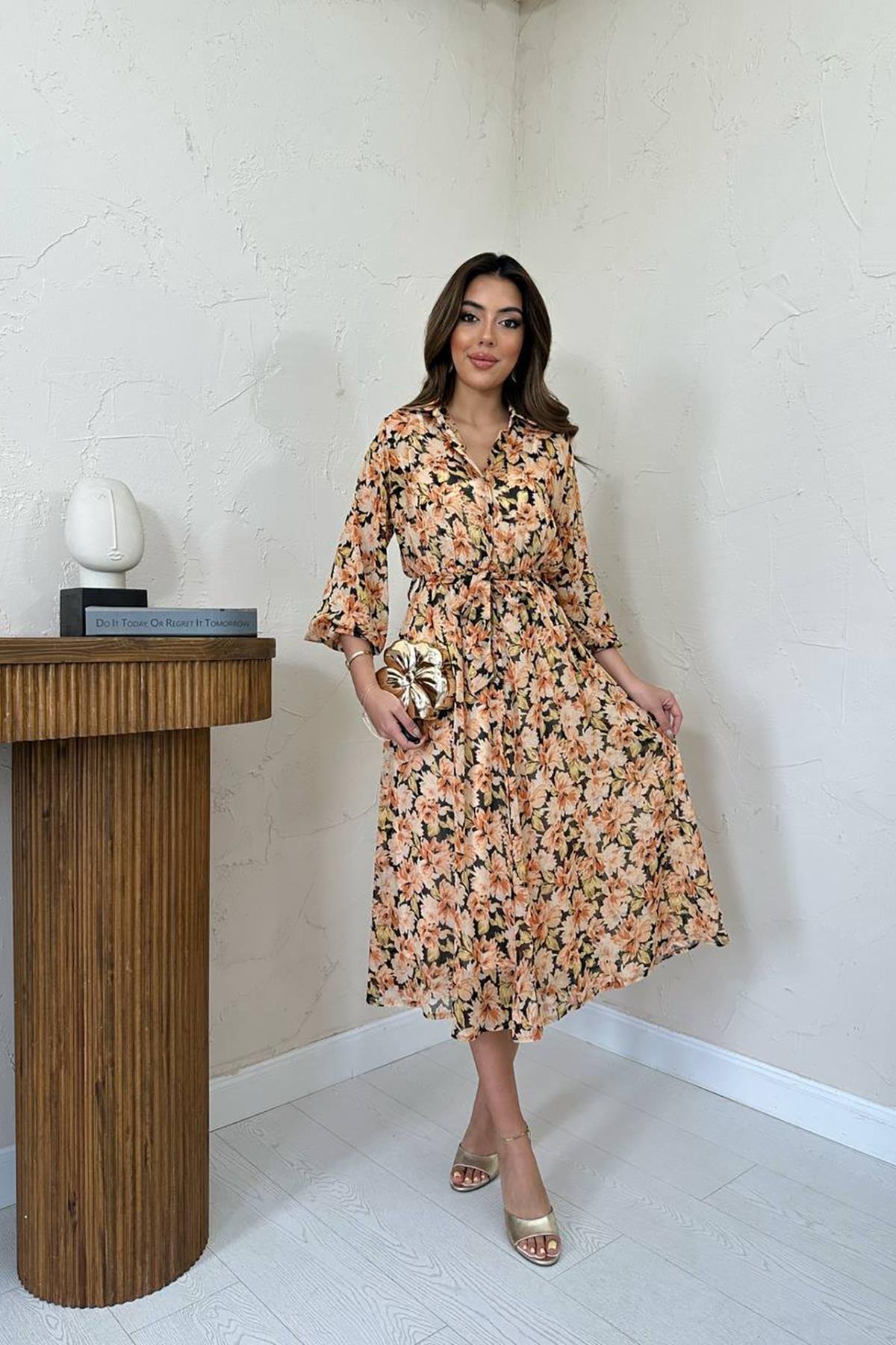 Toptan Bej Kuşaklı Şifon Elbise