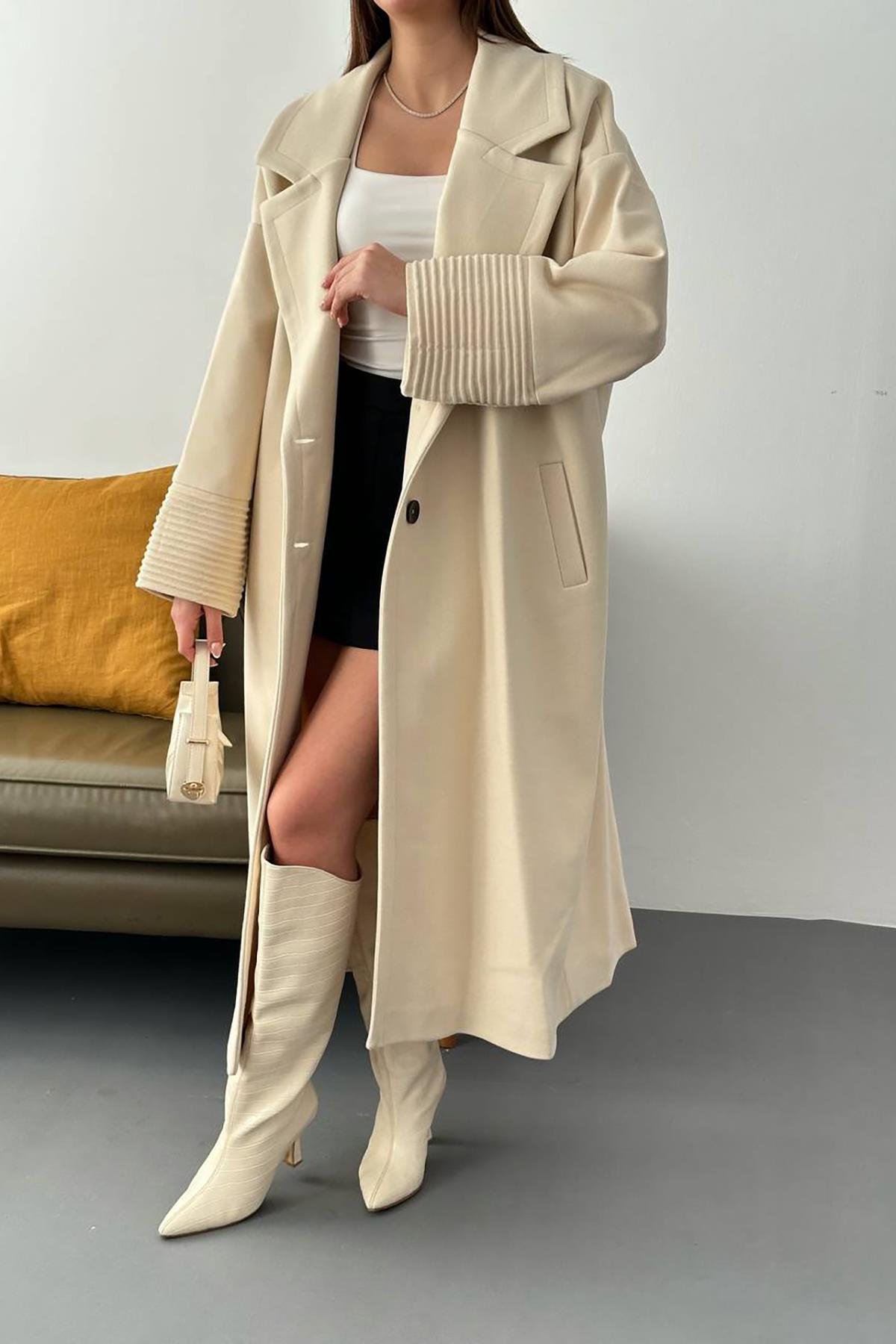 Wholesale Beige Cuff Detailed Coat