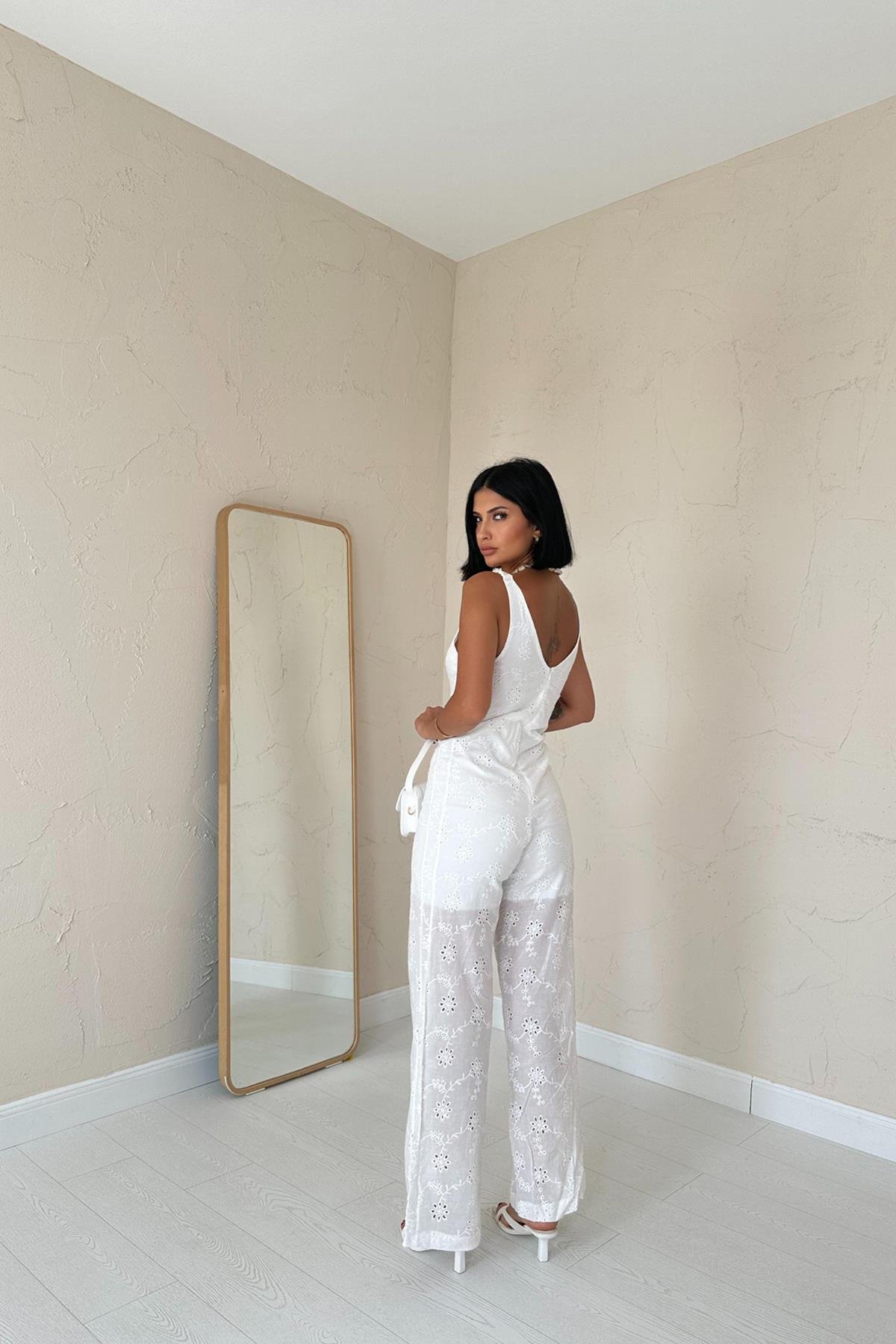 Toptan Beyaz Fisto Tulum