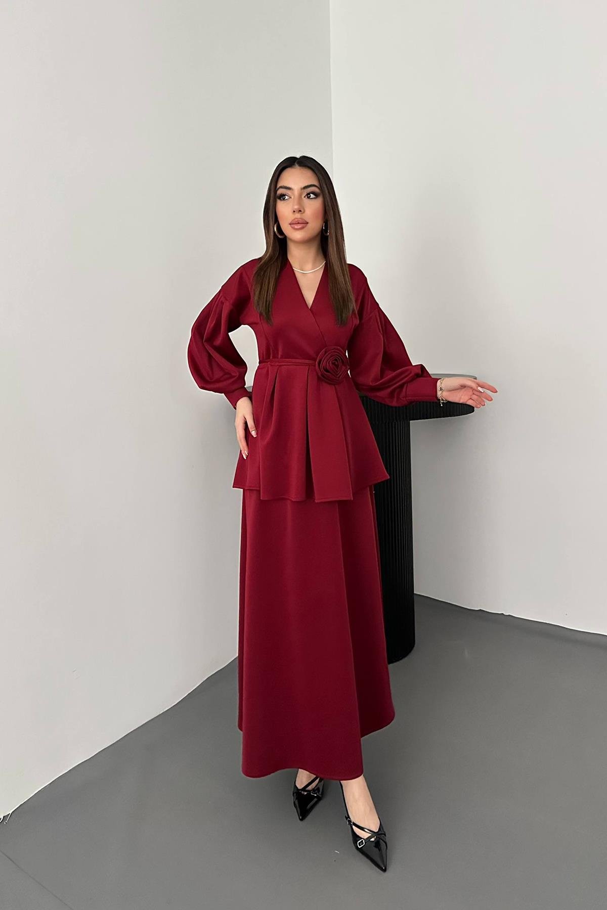 Toptan Bordo Gül Detaylı Takım