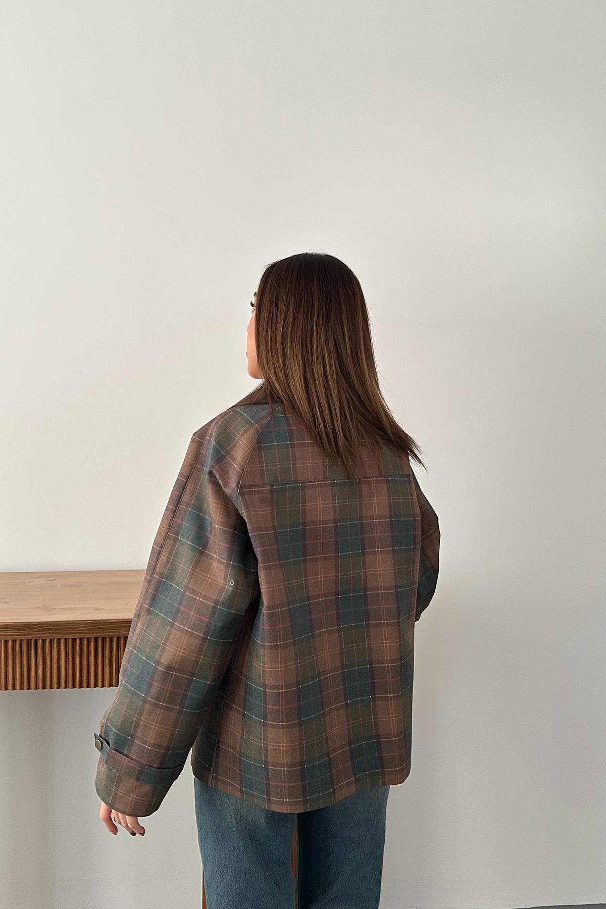 Toptan Bordo Yakası Garnili Ekose Ceket