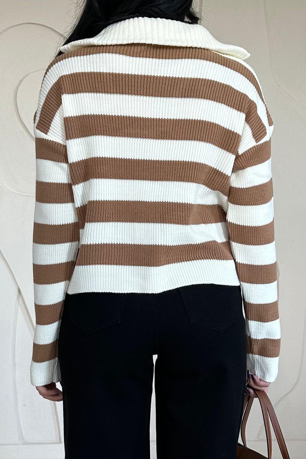 Toptan Camel Çizgili Triko Kazak