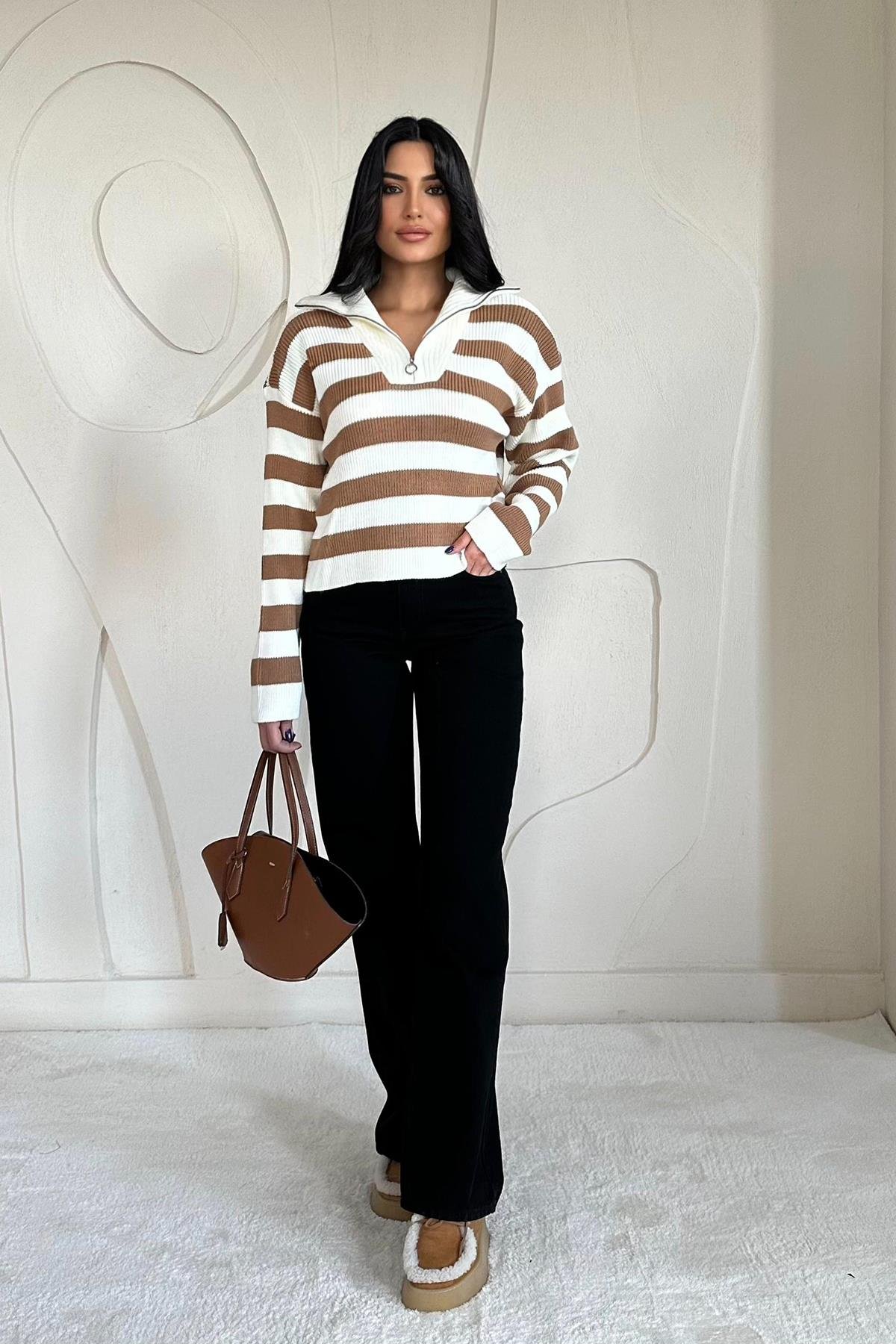 Toptan Camel Çizgili Triko Kazak