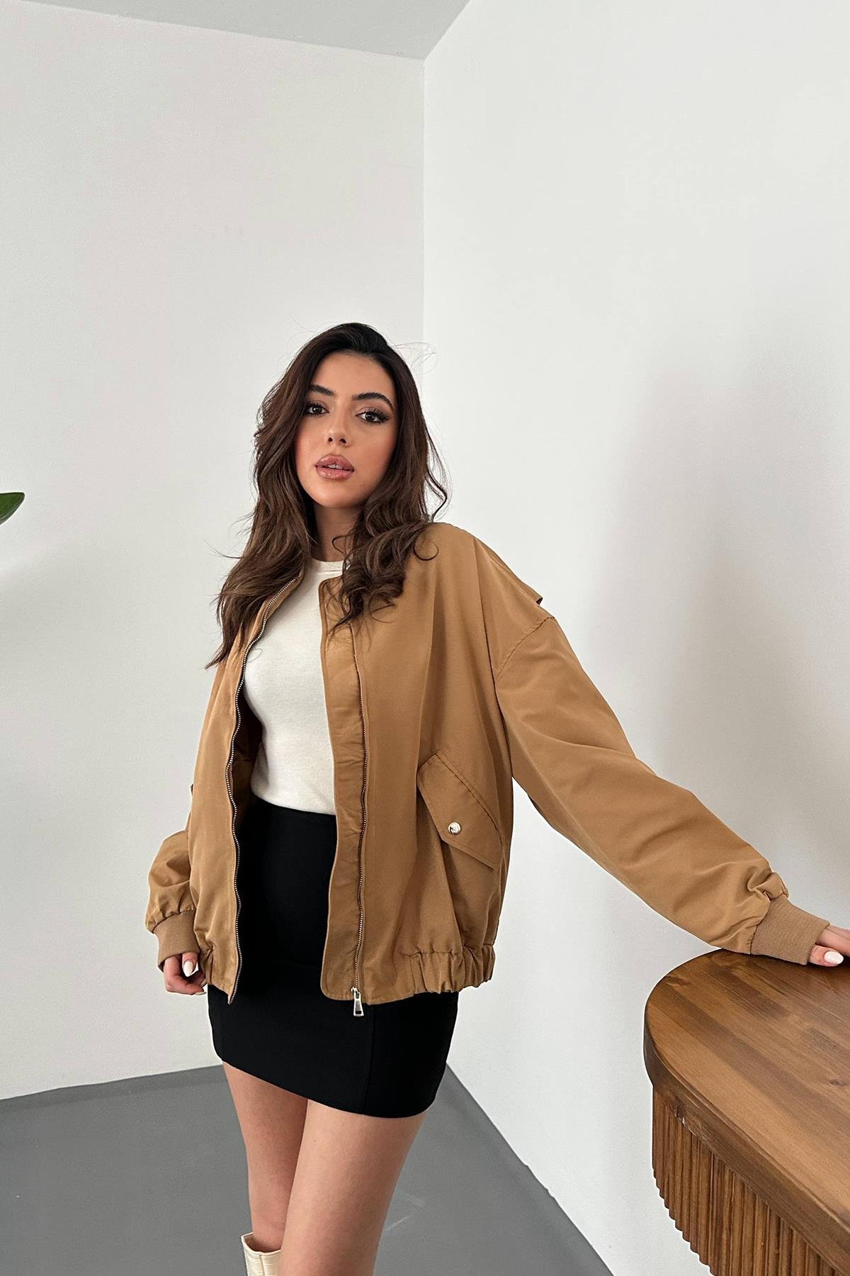 Toptan Camel Parçalı Bomber Ceket