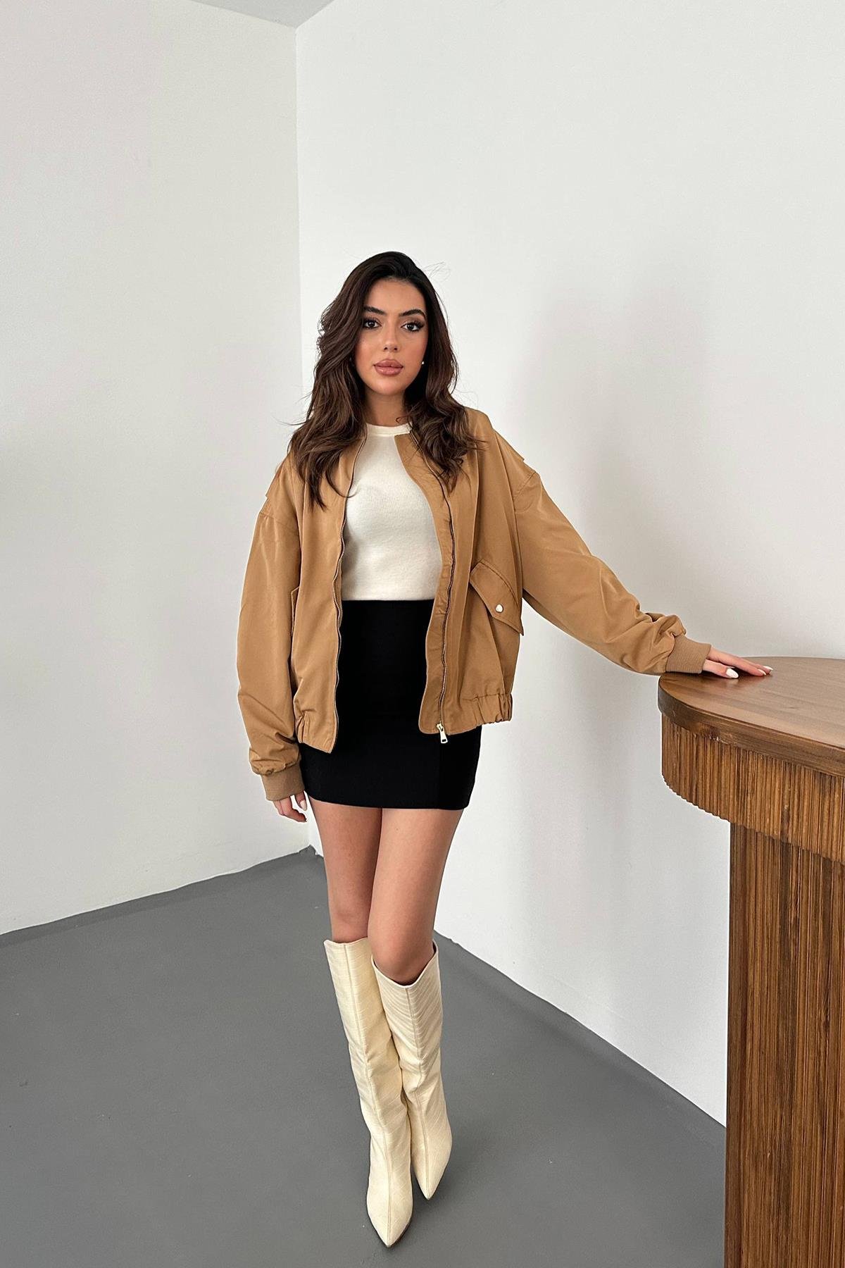 Toptan Camel Parçalı Bomber Ceket